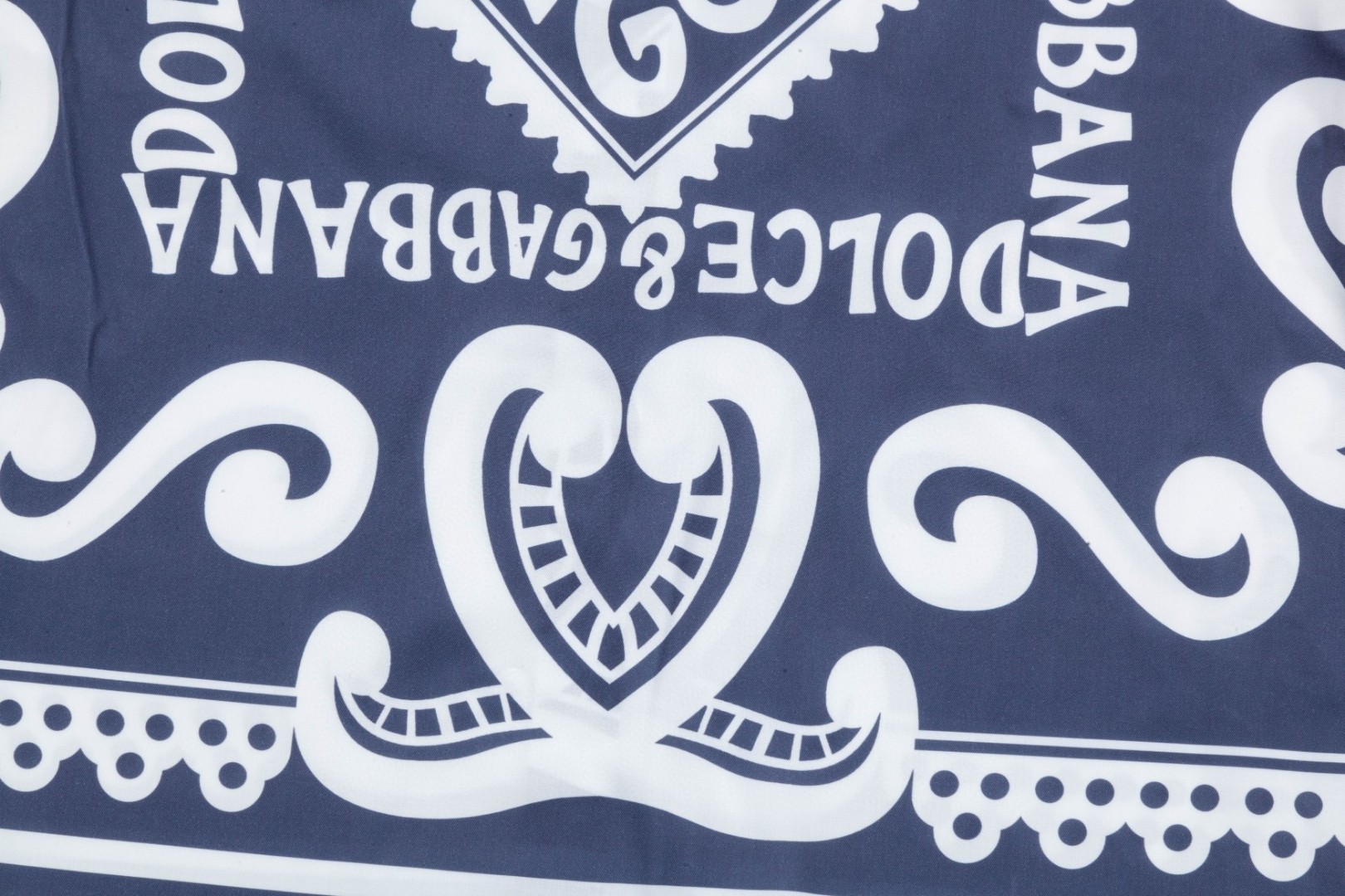 杜嘉班纳 マ約利カ柄 数码印花長袖シャツ 高級版