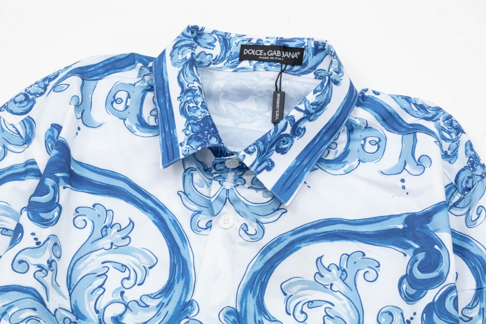 杜嘉班纳 マ約リカ数码印花Hawaii長袖衬衫 高級感溢れるデザイン