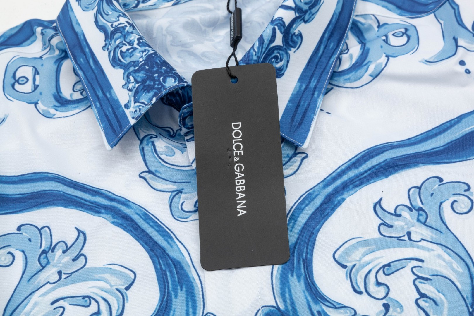 杜嘉班纳 マ約リカ数码印花Hawaii長袖衬衫 高級感溢れるデザイン