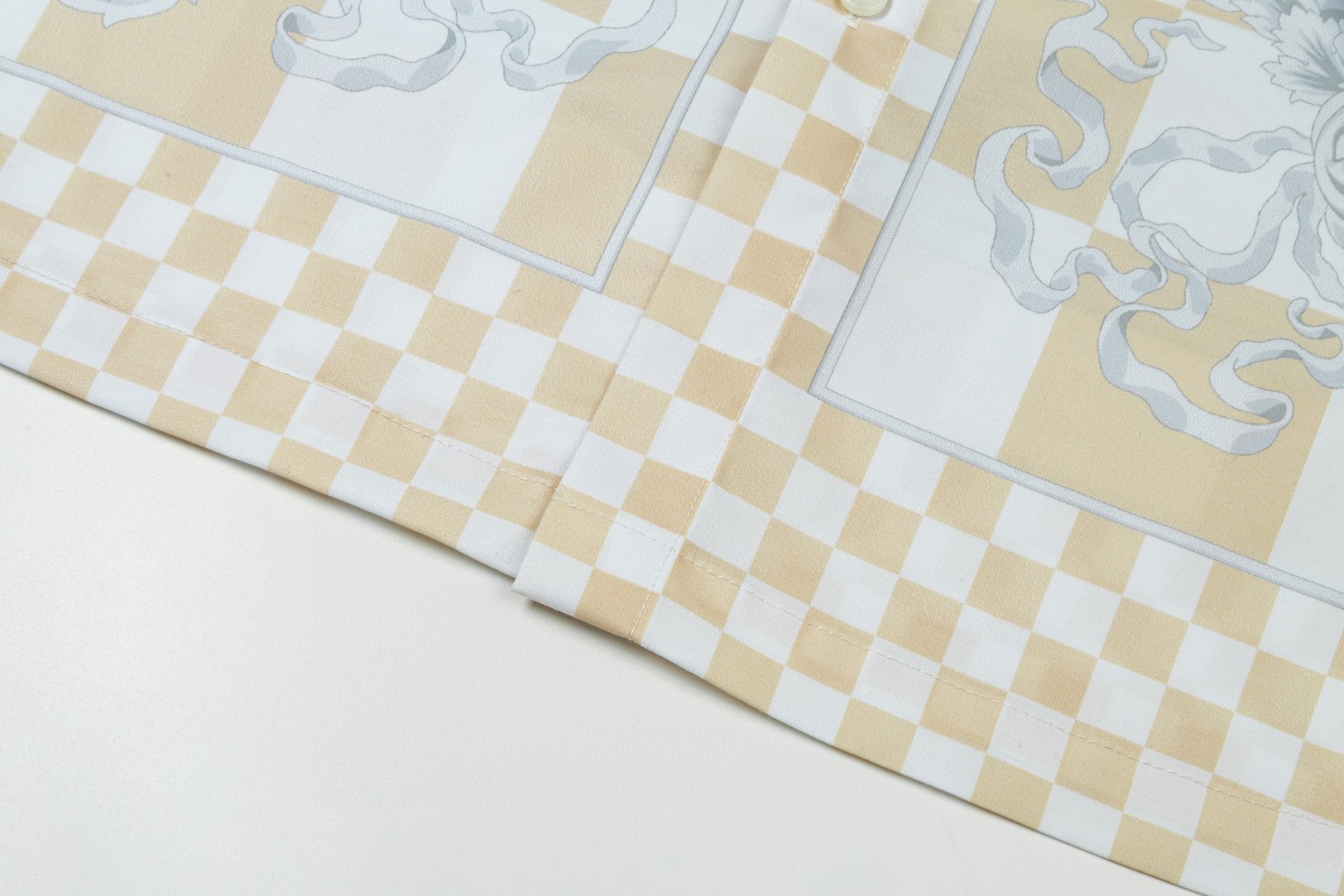 Versace 美杜莎宮廷風 数字印花長袖衬衫 高品質仕立て