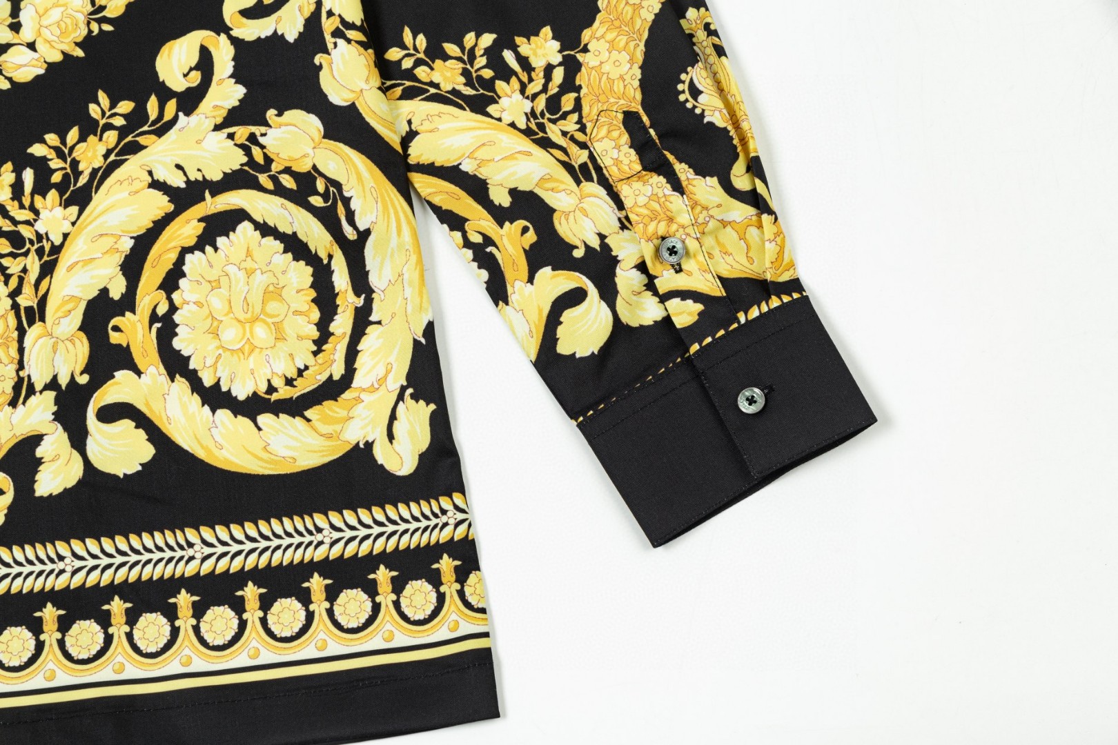 Versace 美杜莎宮廷風 数碼印花長袖衬衫 高端版本