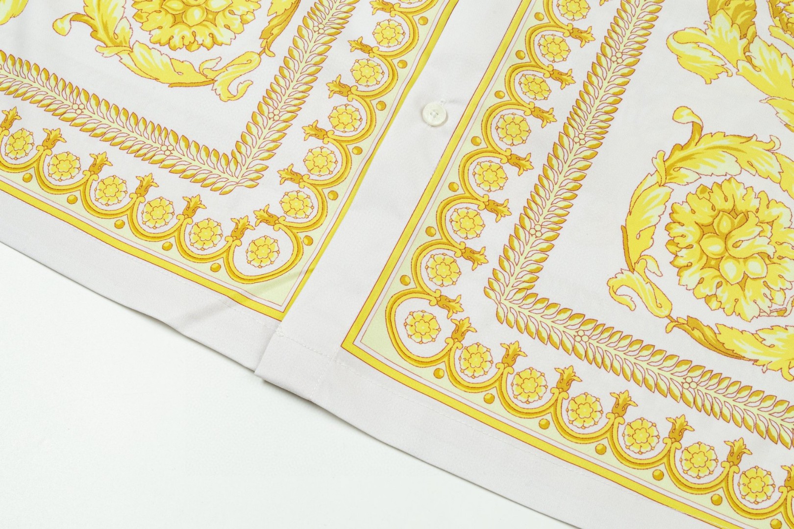 Versace 美杜莎風数码印花長袖衬衫 高級版