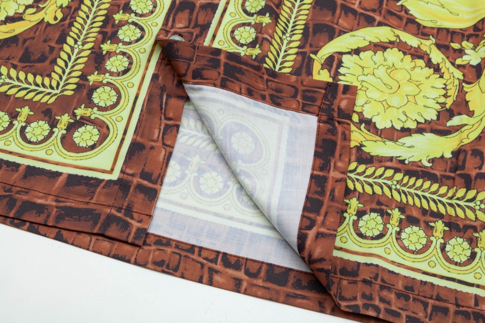 Versace 美杜莎宮廷風デジタルプリント長袖シャツ 高級版