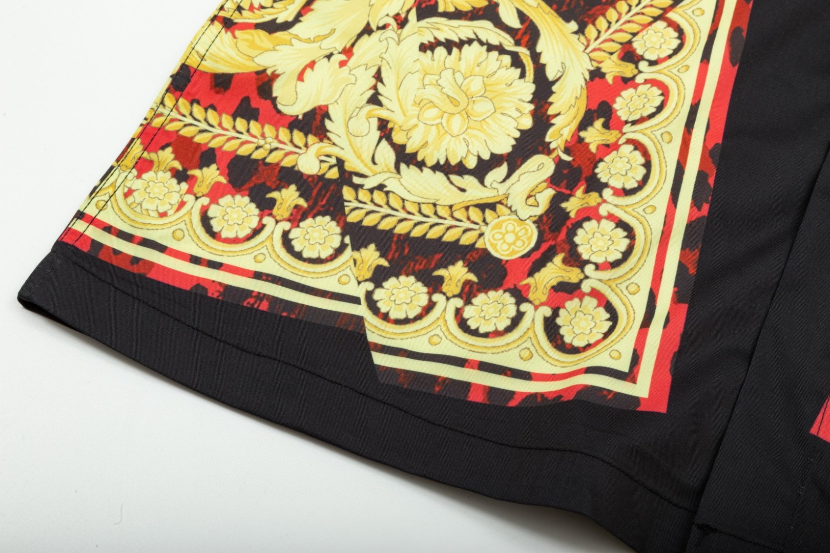 Versace 美杜莎宮廷風長袖衬衫 高端数码印花