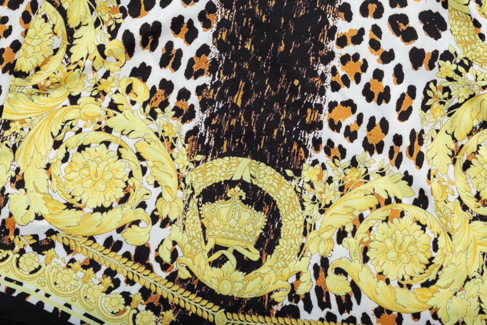 Versace 美杜莎宮廷風数码印花長袖衬衫 高端バージョン