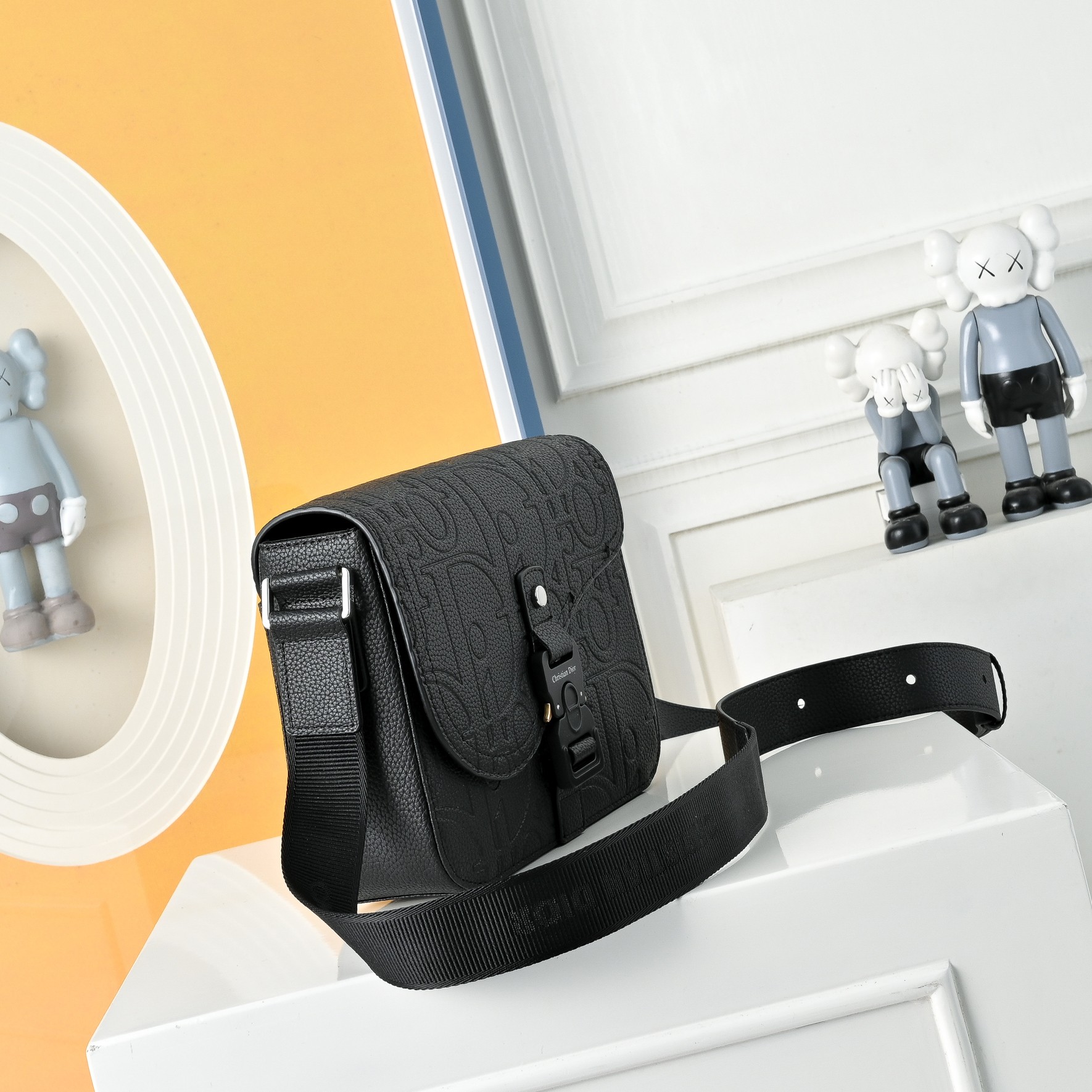 Dior 迪奥  牛仔布马鞍包 SADDLE提花翻盖邮差包 单肩斜挎包 明星单品 采用优质原厂材质 高端