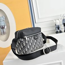 (礼盒包装)迪奥DIOR 新款26ss老花相机包邮差包男生女生背都好看.『品超赞颜值超高的小包你的那个他 (礼盒包装)迪奥DIOR 新款26ss老花相机包邮差包男生女生背都好看.『品超赞颜值超高的小包你的那个他