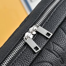 (礼盒包装)迪奥DIOR 新款26ss老花相机包邮差包男生女生背都好看.『品超赞颜值超高的小包你的那个他 (礼盒包装)迪奥DIOR 新款26ss老花相机包邮差包男生女生背都好看.『品超赞颜值超高的小包你的那个他