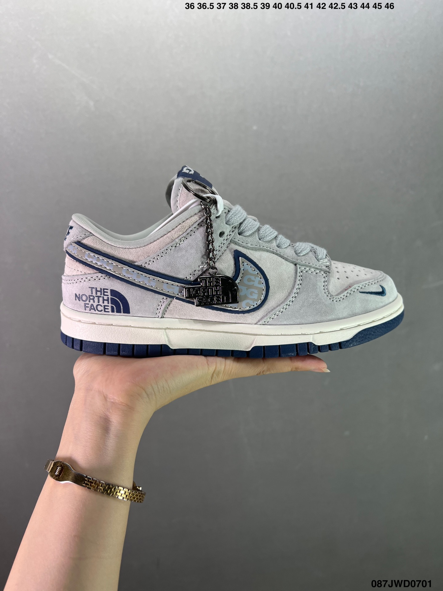 公司级✅Nike SB Dunk Low LV联名解构抽绳鞋带 纯原大厂出品 极力推荐原装头层材料 独家版型蒸餾加工帶來的是更好的视觉和脚感体验大厂纯原品质出货 清洁度 电绣工艺 皮料切割干净1