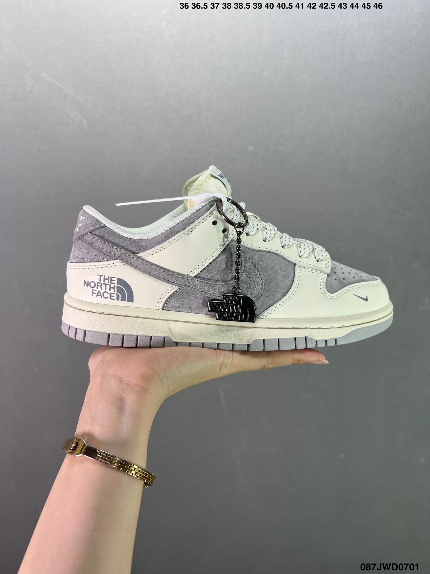 公司级✅Nike SB Dunk Low LV联名解构抽绳鞋带 纯原大厂出品 极力推荐原装头层材料 独家版型蒸餾加工帶來的是更好的视觉和脚感体验大厂纯原品质出货 清洁度 电绣工艺 皮料切割干净1