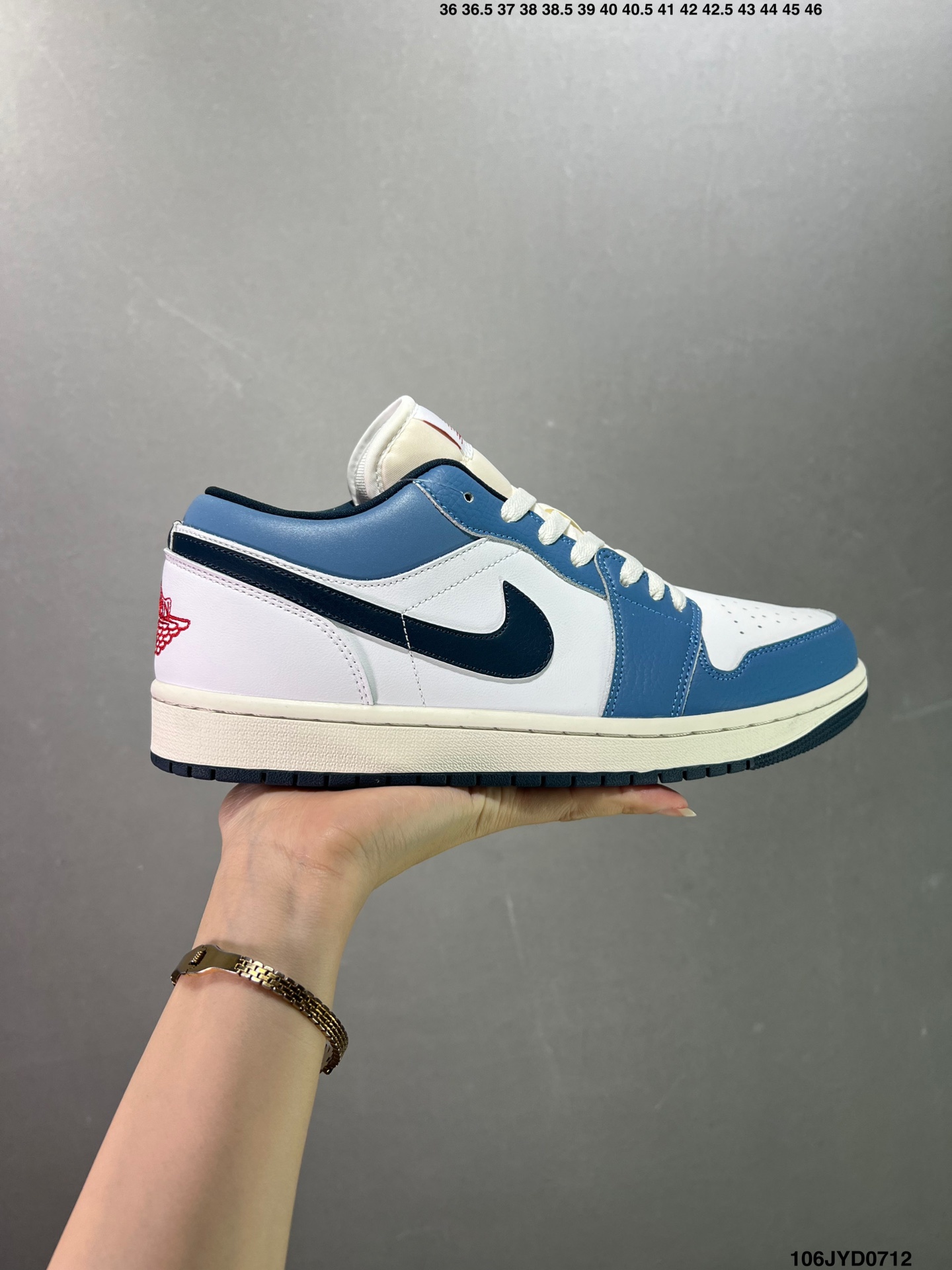 公司级✅Air Jordan 1 Low WMNS ”Jade Smoke“ 低帮  AJ1 Jordan1代 aj1 乔1 低邦 黑绿 男女同款 Jordan篮球鞋系列 整体以黑色、灰色、墨绿1