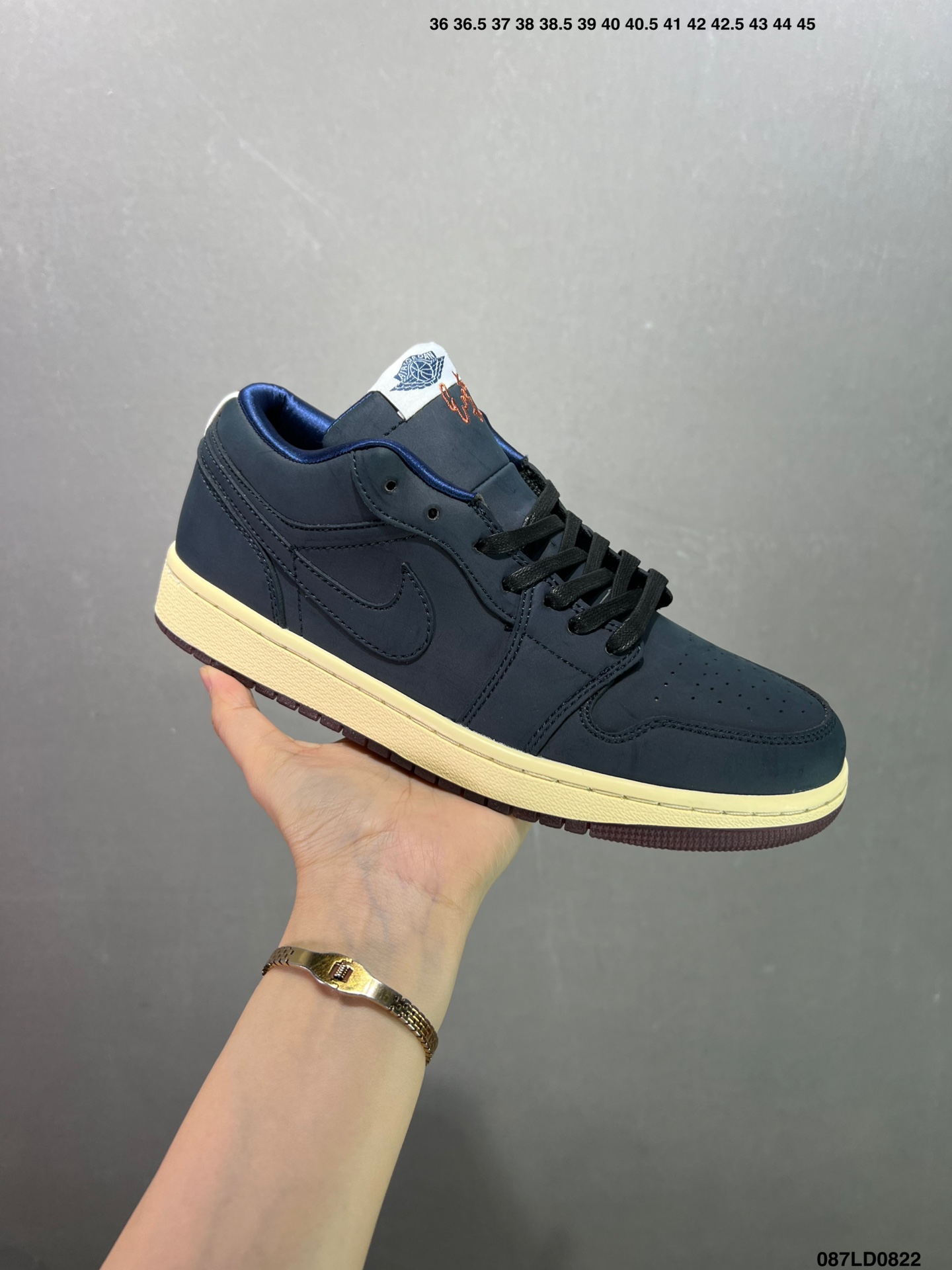 ️✅Air Jordan  Low AJ1乔1低帮休闲板鞋 同步官方配色 市场唯一独家头层皮打造 原鞋原档案开发 原厂皮料 原档冲孔鞋头 正确满胶鞋垫 四线拉帮 原厂织唛标 鞋舌高弹海绵填充。货8