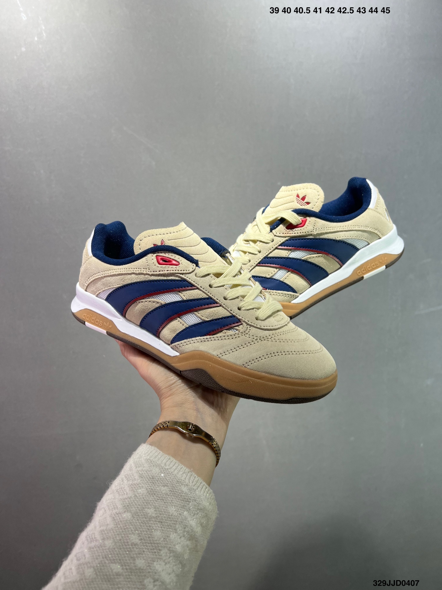 Adidas Predator Mundial Casual Sneakers - Style & Comfort Blend 4 i1743953397970 3514 0 7