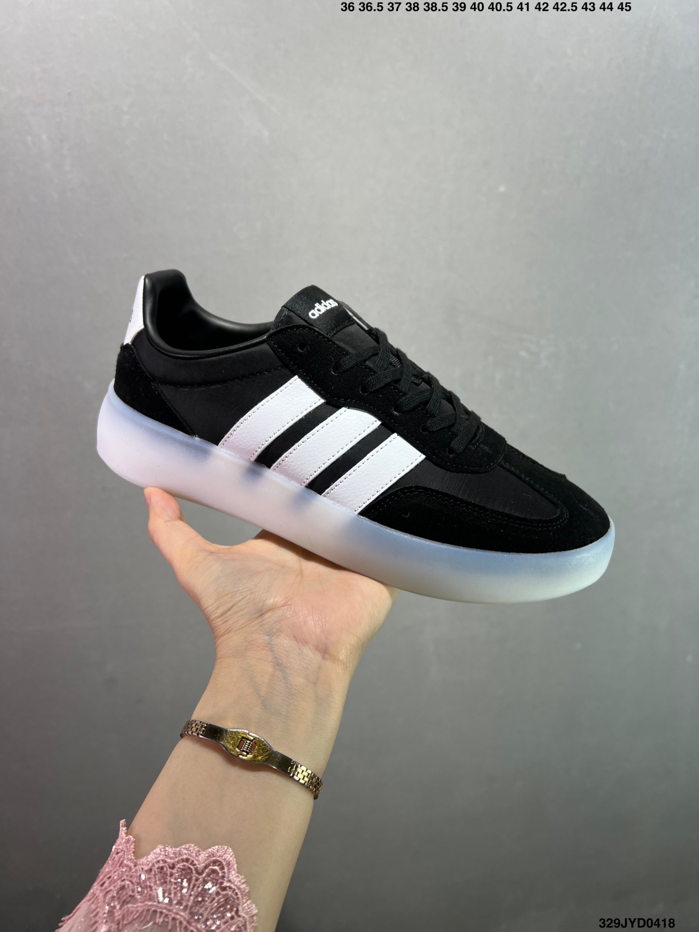 Adidas Barreda Decode Low-Top Sneakers - Comfortable & Shock-Absorbing 2 i1744906346470 7640 0 1