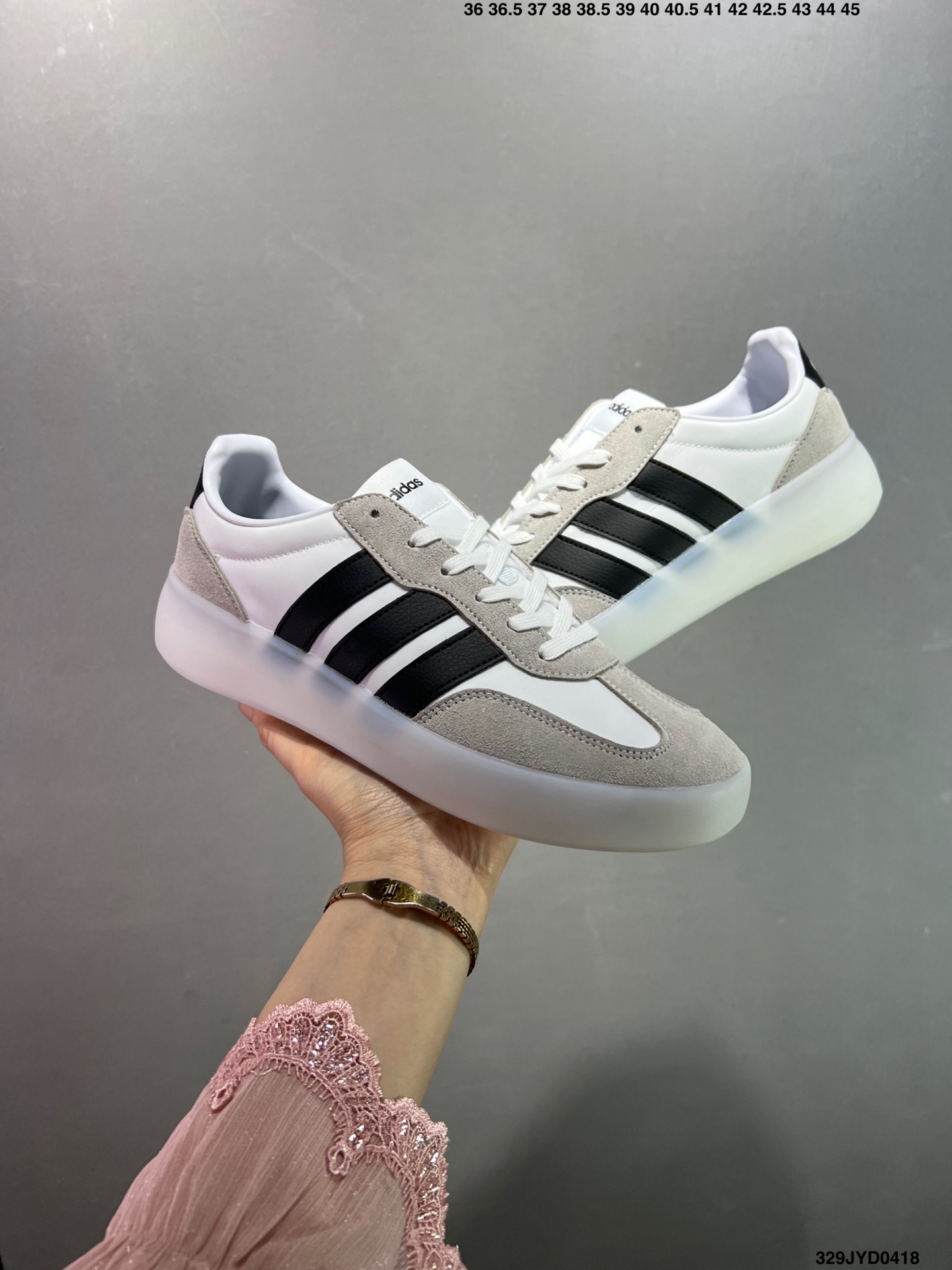 Adidas Barreda Decode Low-Top Sneakers - Comfortable & Shock-Absorbing 8 i1744906388956 505 0 7