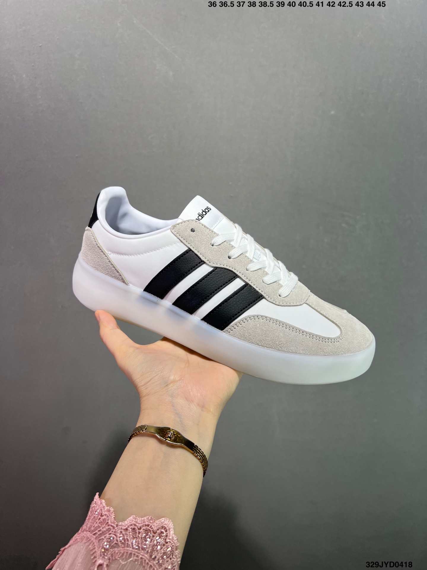 Adidas Barreda Decode Low-Top Sneakers - Comfortable & Shock-Absorbing 6 i1744906388980 135 0 1