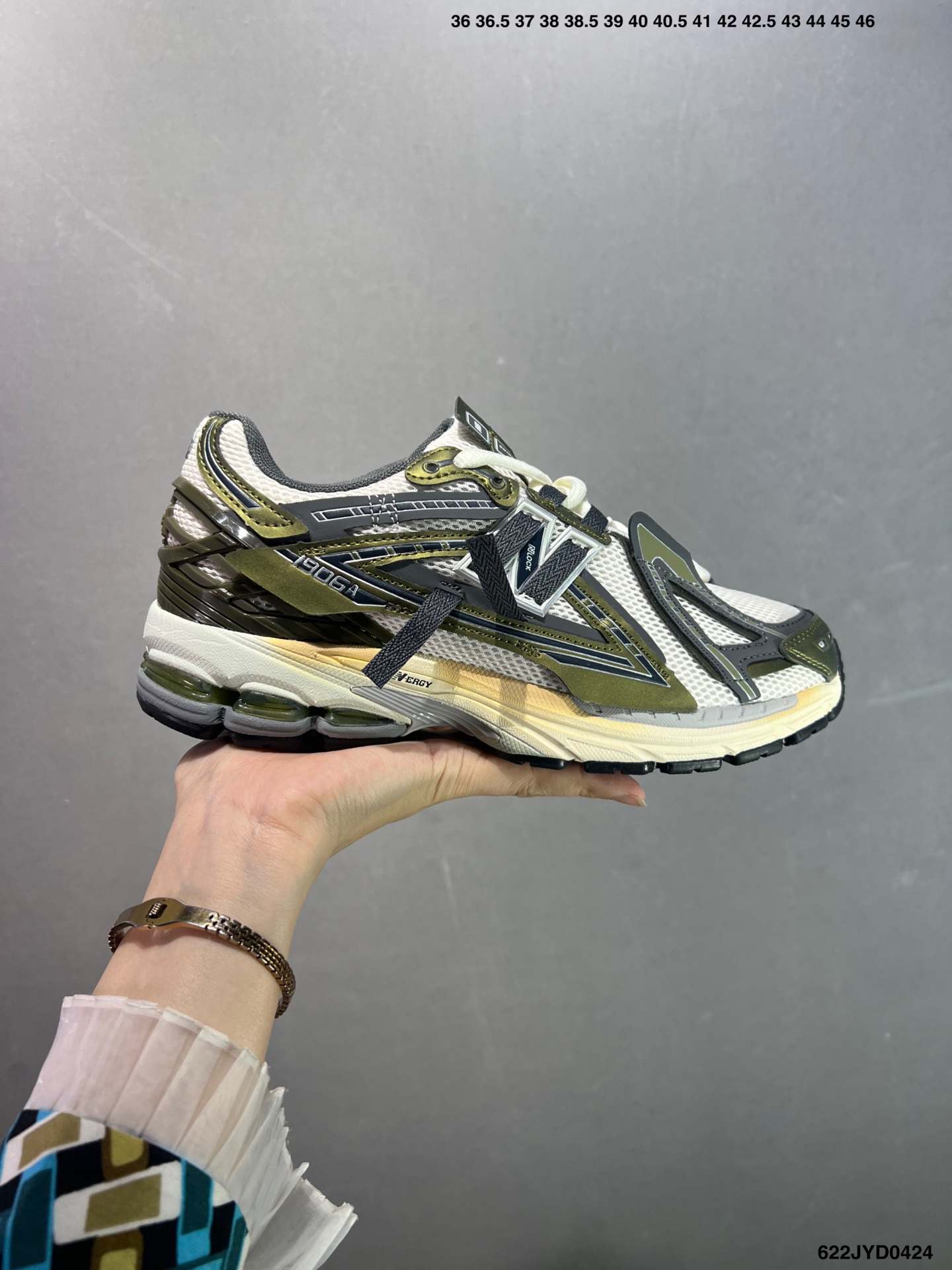 New Balance 1906R Retro Sneakers: Vintage Style & Modern Comfort 2 i1745426427555 2326 0 0