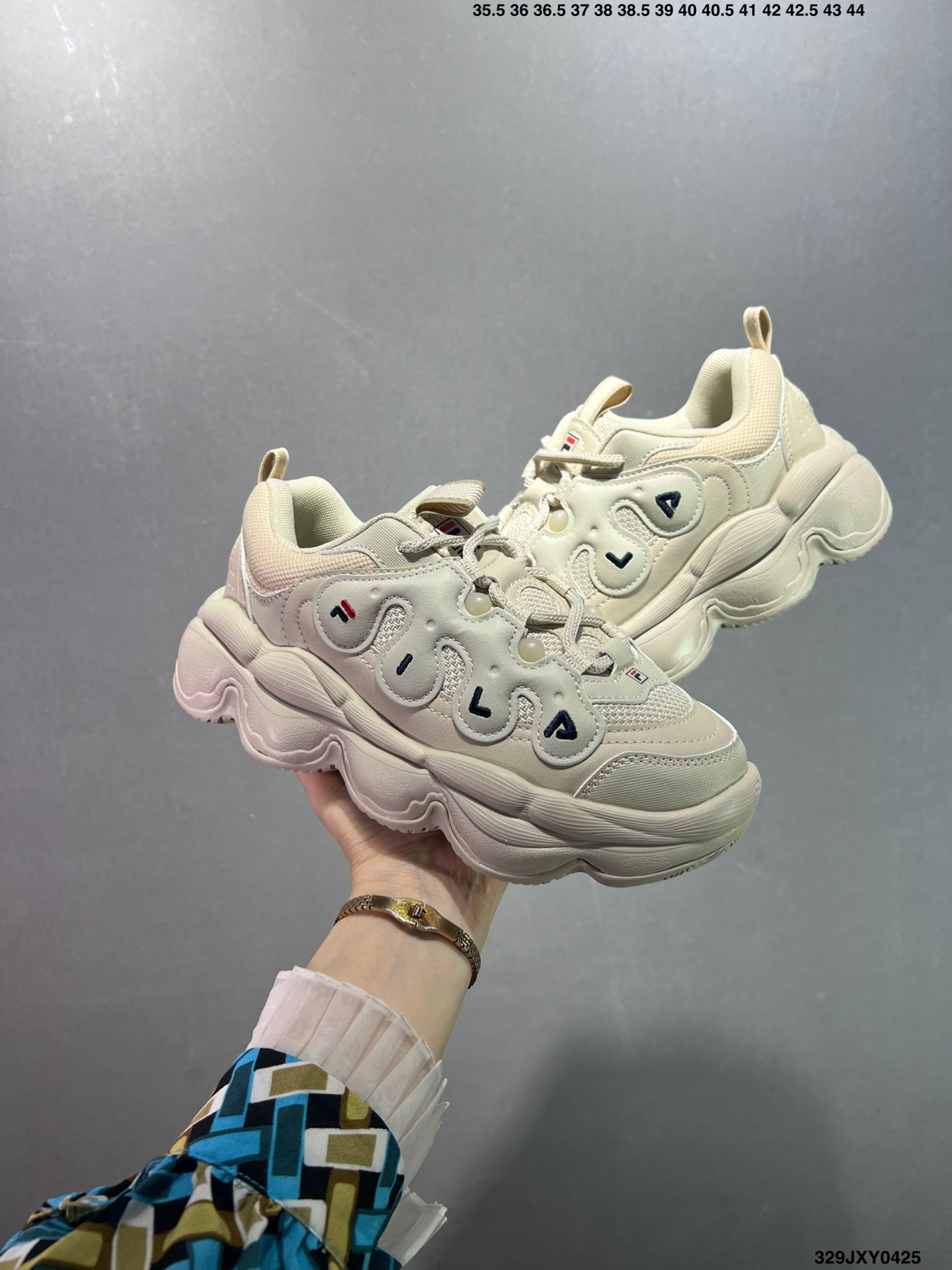Fila Pease Chunky Sneakers - Stylish, Comfortable, and Versatile Low-Top Shoes 5 i1745509195609 2193 0 7