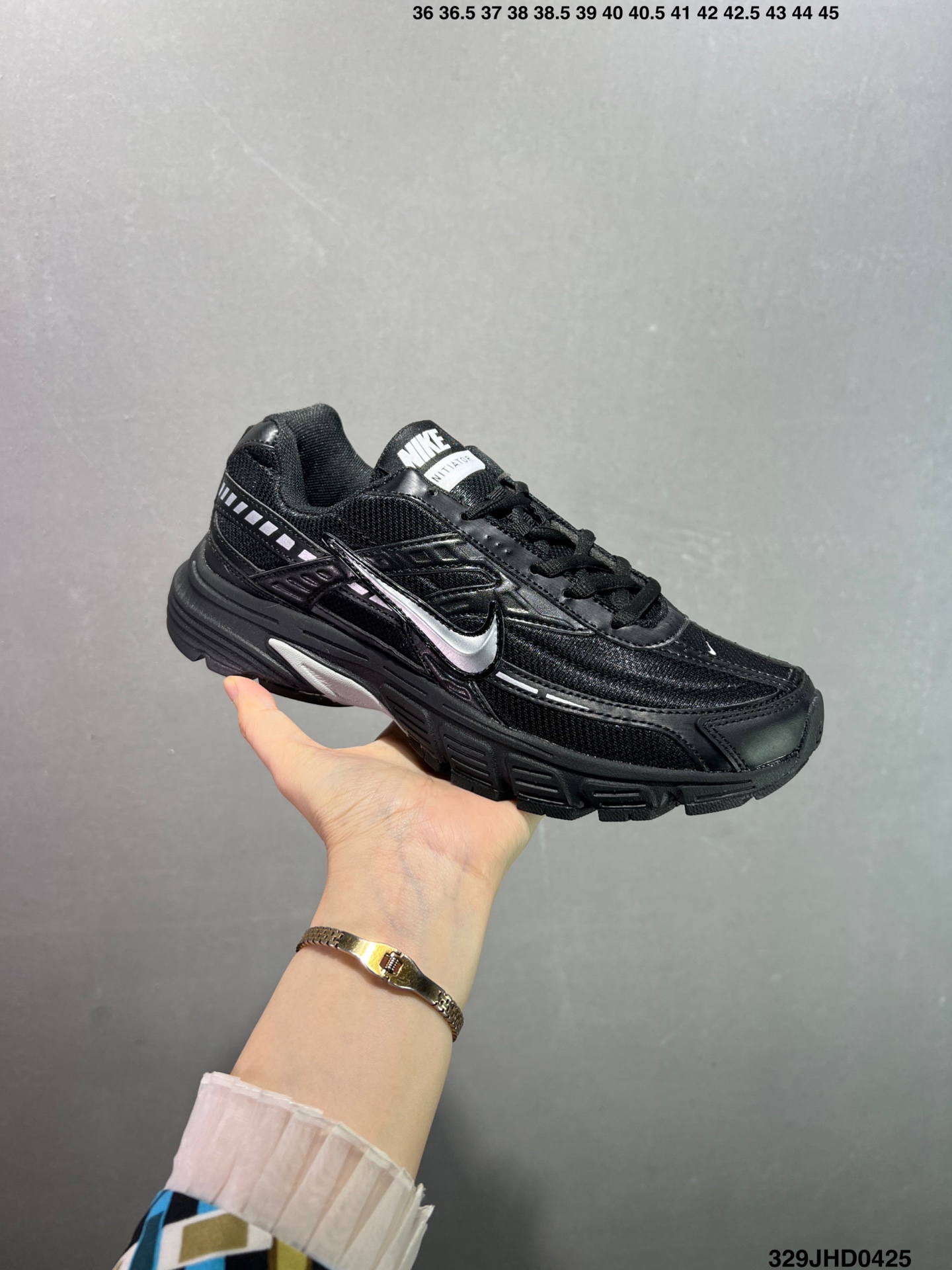 Nike Initiator Retro Running Shoes - Breathable, Lightweight & Comfortable 2 i1745511248316 1696 0 1