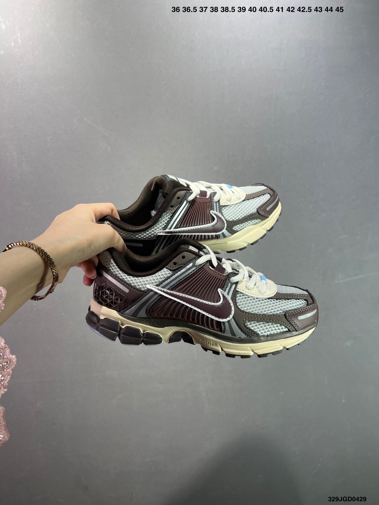 Nike Zoom Vomero 5 Marathon Retro Running Shoes - Style & Comfort Combined 7 i1745856239823 3528 0 8