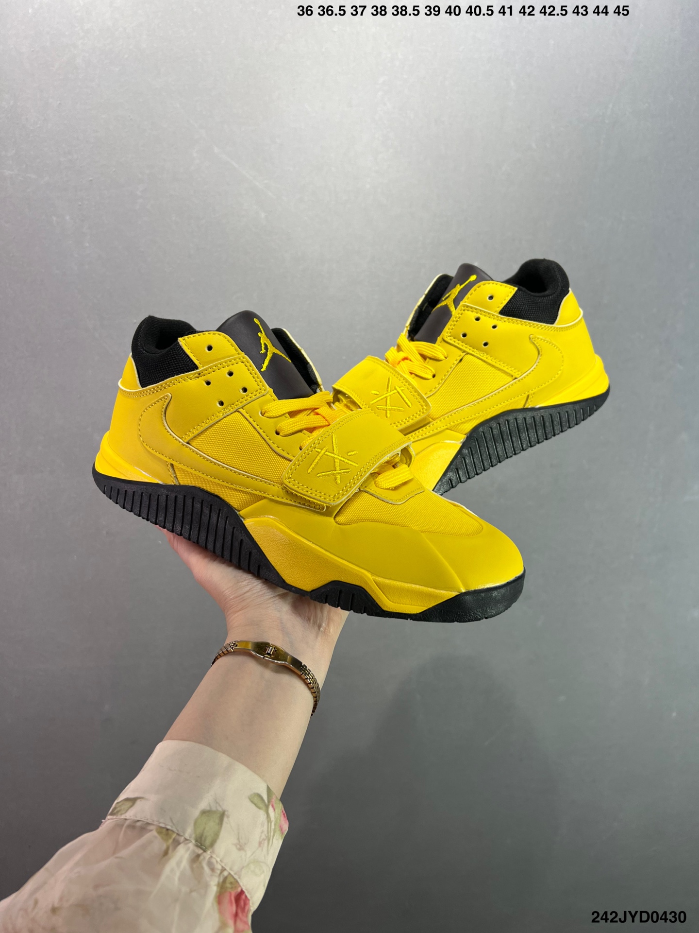 Travis Scott x Jordan Jumpman Jack Trainer 'Taupe Haze' Yellow Sneakers