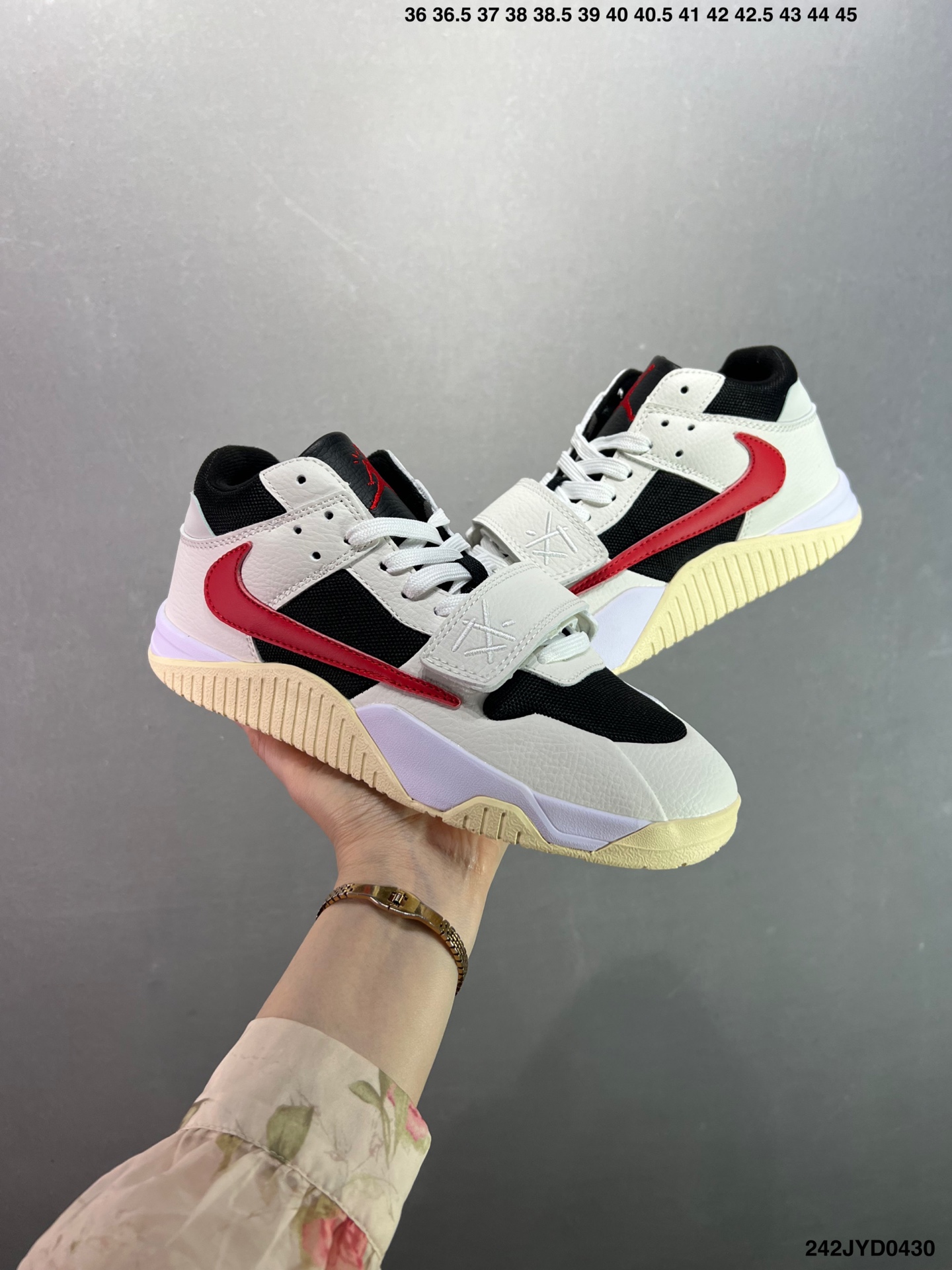 Travis Scott x Jordan Jumpman Jack Trainer 'Taupe Haze' Yellow Sneakers 7 i1745941360762 1878 0 7