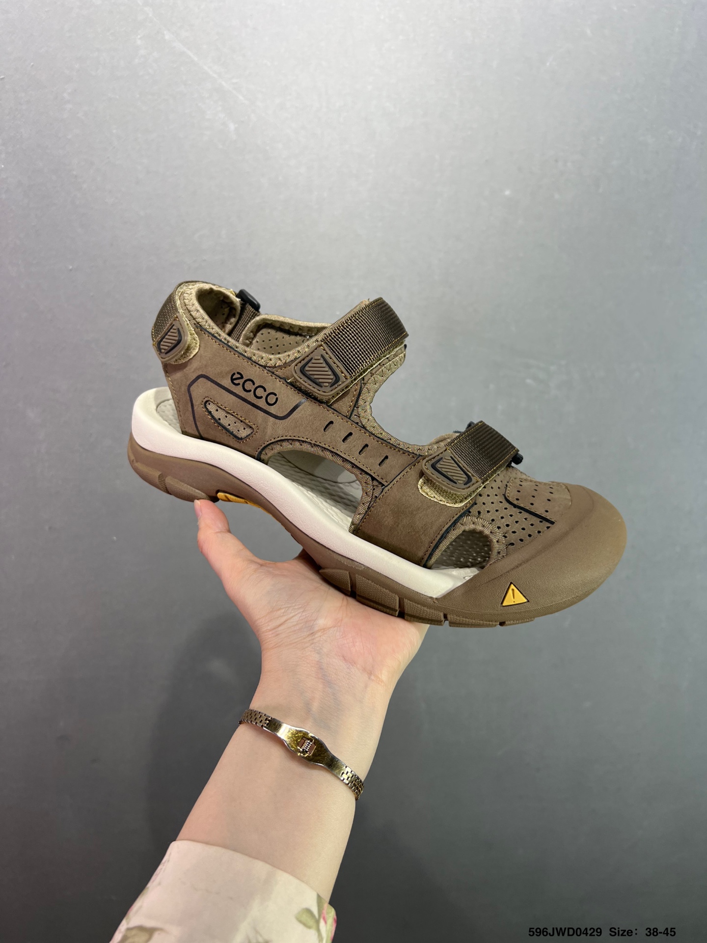 i1745944736156 2947 0 1