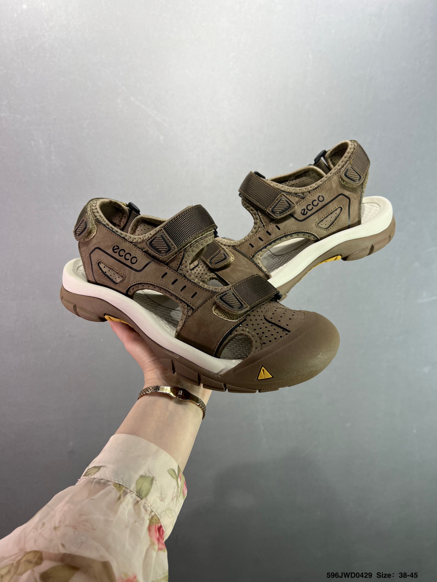 i1745944736160 9867 0 7