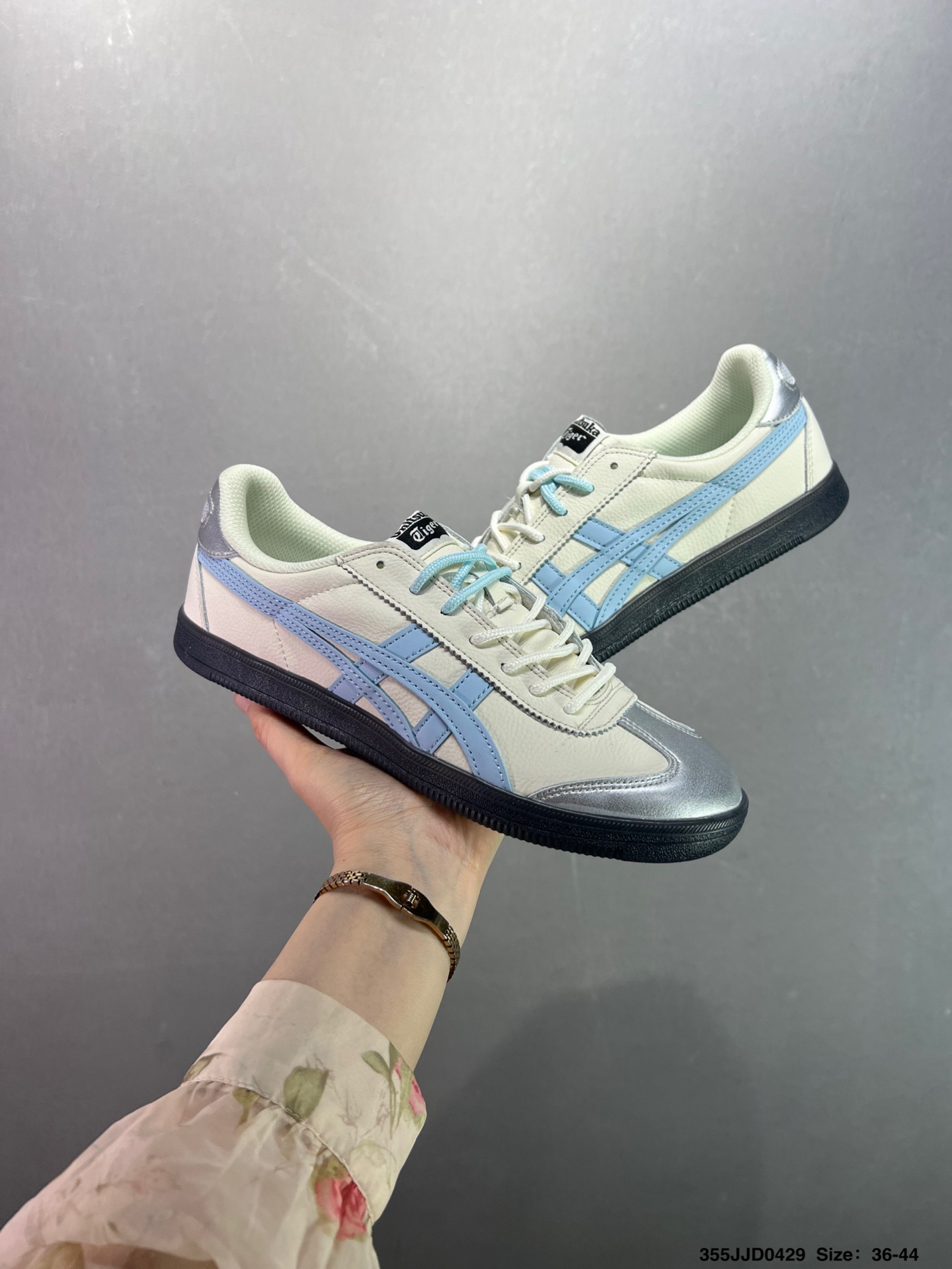 Onitsuka Tiger Tokuten Retro Low-Top Sneakers - Classic Style & Comfort 9 i1745944954799 3600 0 7