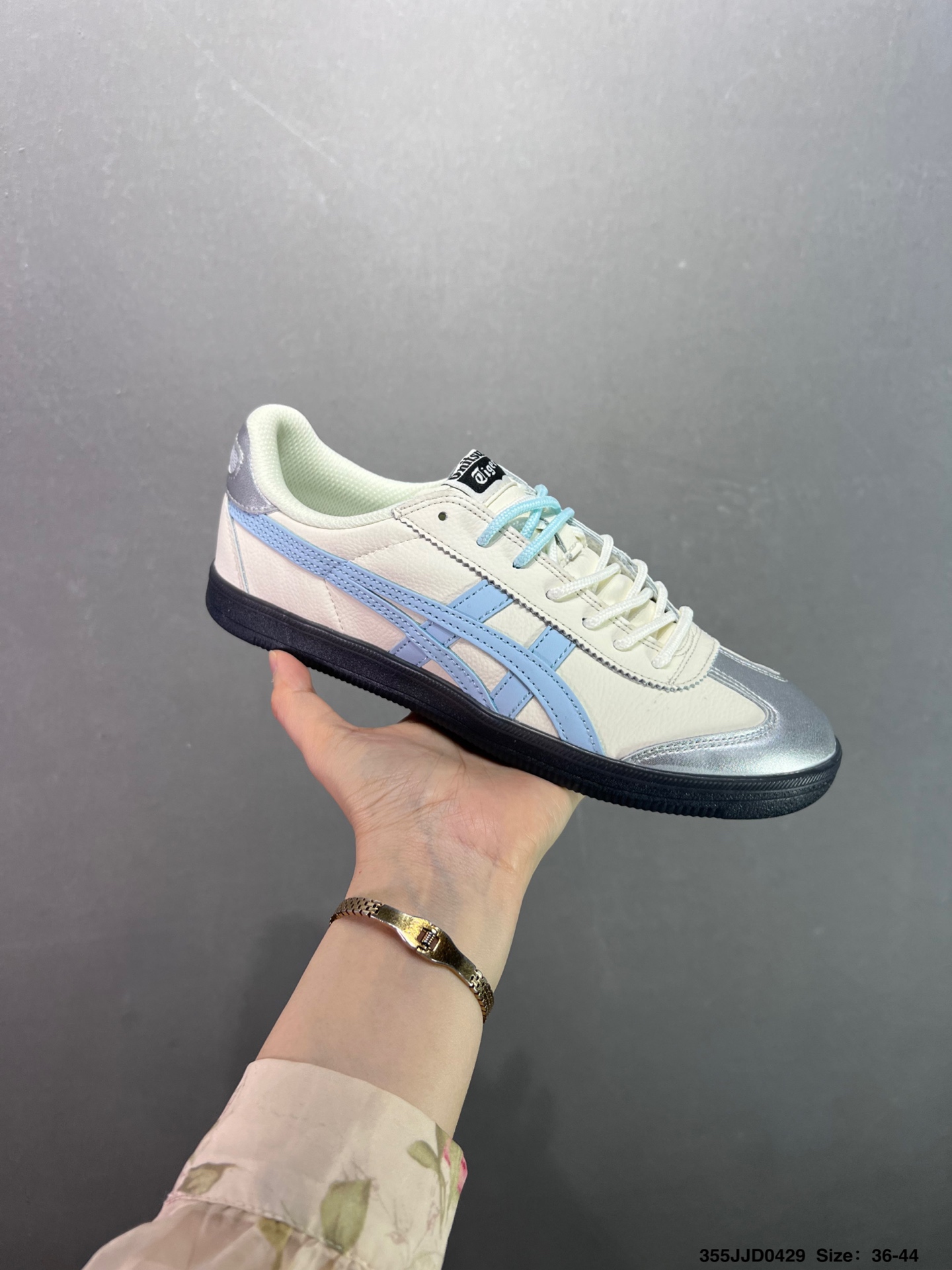 Onitsuka Tiger Tokuten Retro Low-Top Sneakers - Classic Style & Comfort 3 i1745944954811 6507 0 1