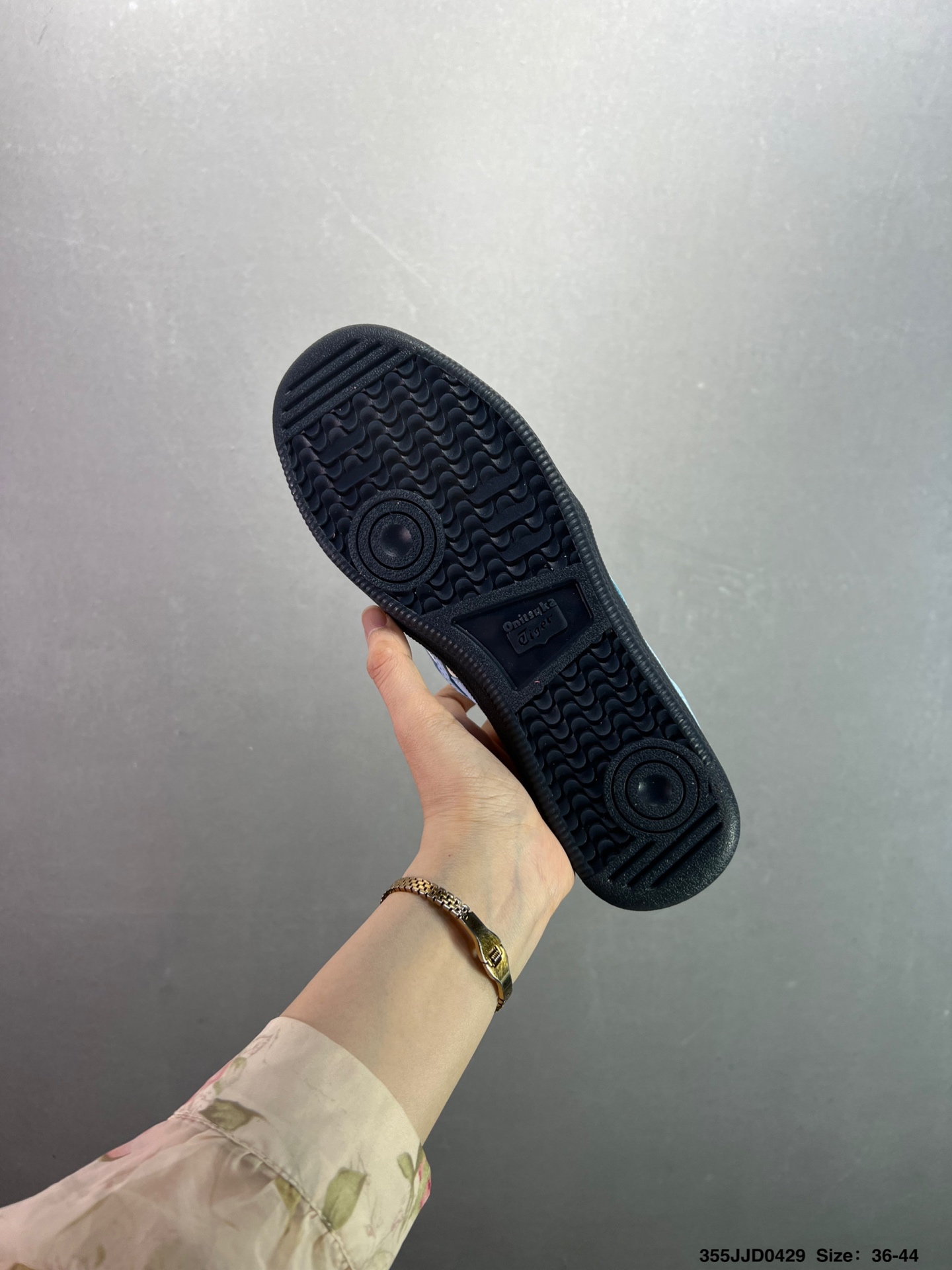 Onitsuka Tiger Tokuten Retro Low-Top Sneakers - Classic Style & Comfort 8 i1745944956882 7965 0 6