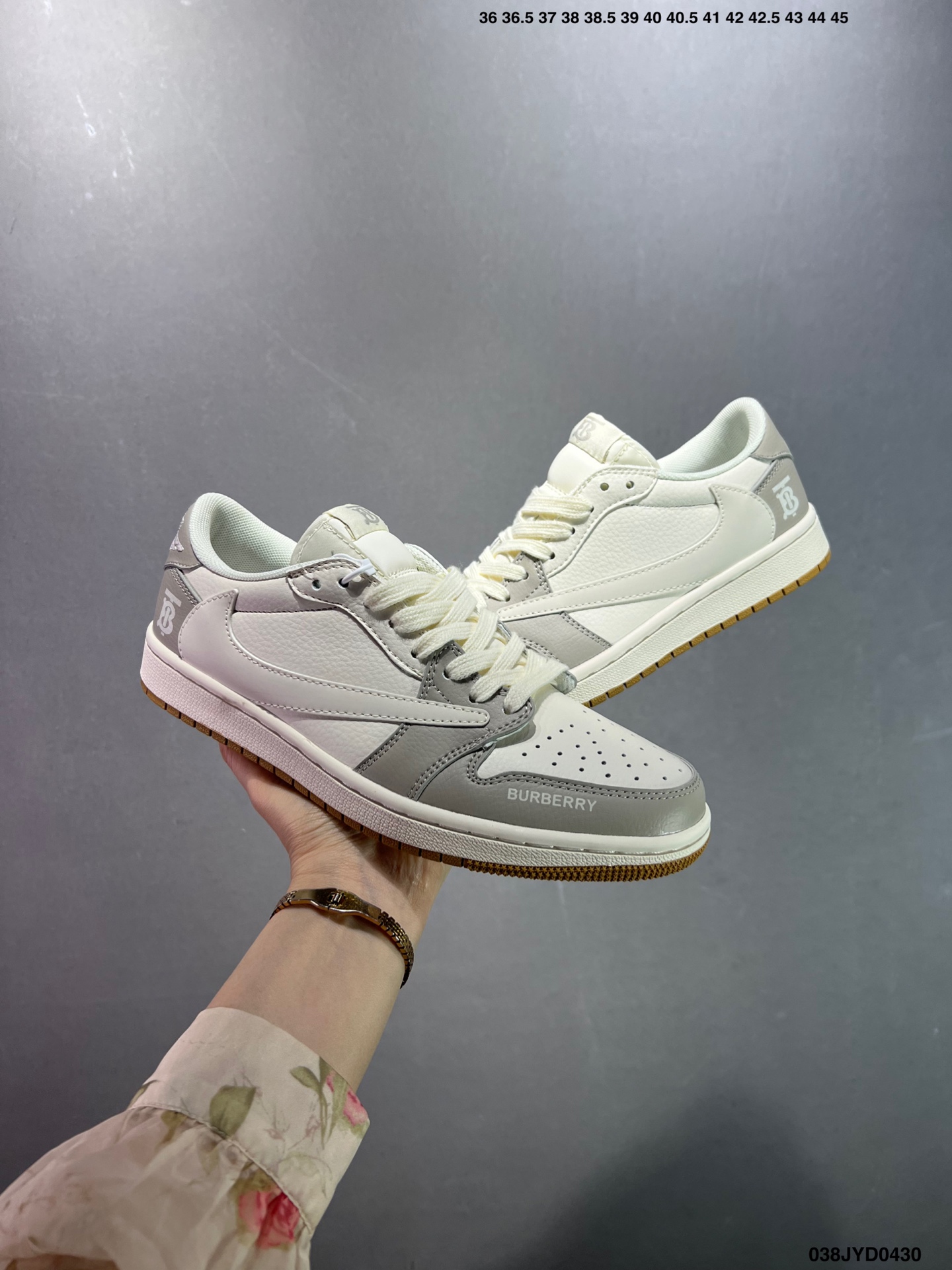 Air Jordan 1 Low Travis Scott Reverse Mocha - Premium Quality & Comfort 8 i1745945103390 8769 0 7