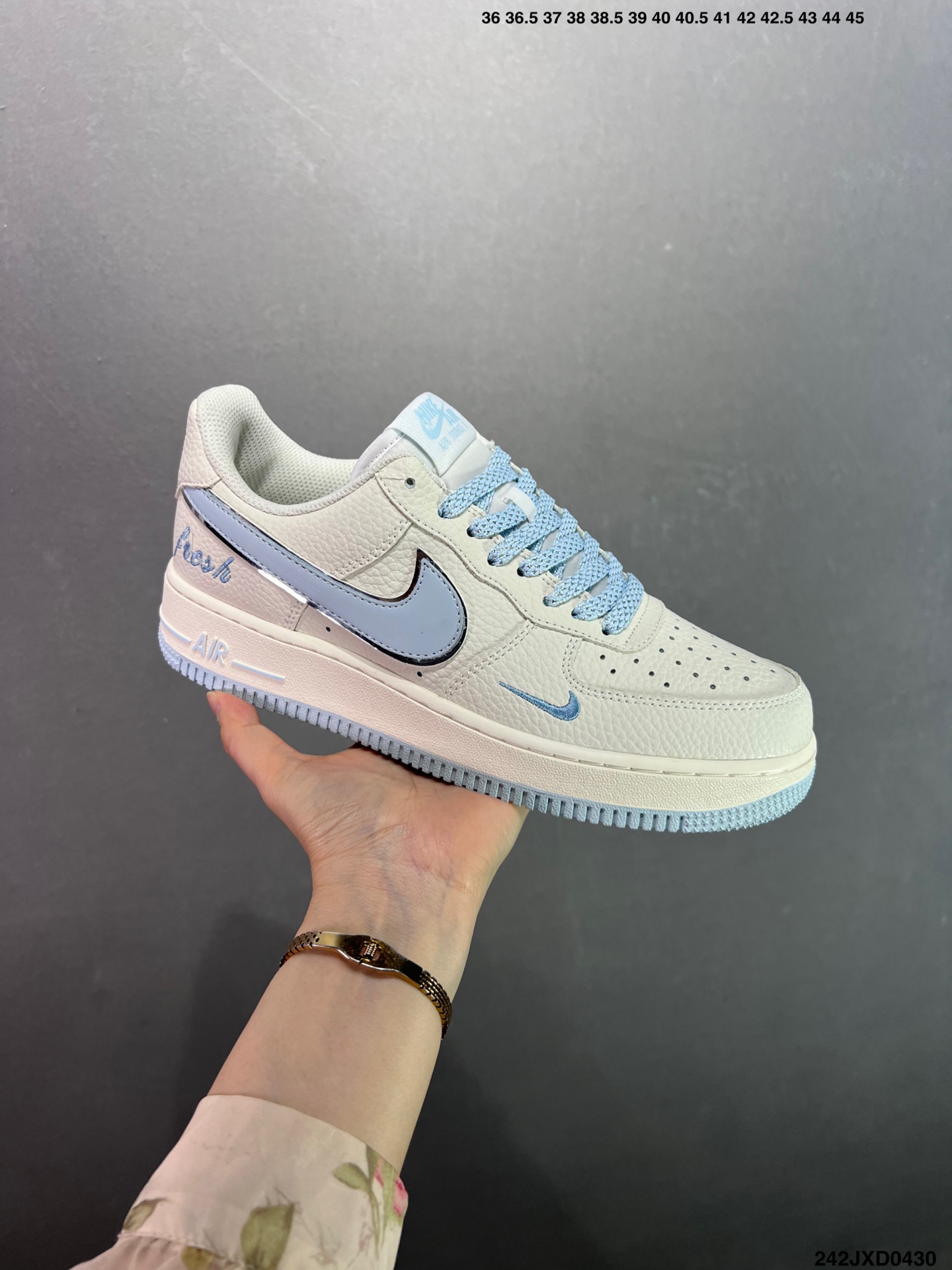 i1745946052303 7312 0 1