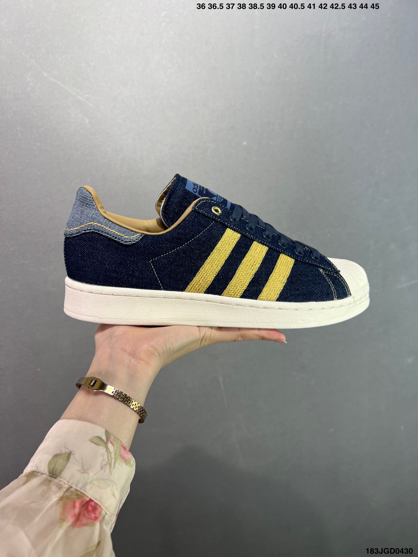 Adidas Superstar Denim Casual Sneakers - Iconic Style & Comfort 2 i1745946089035 3354 0 0