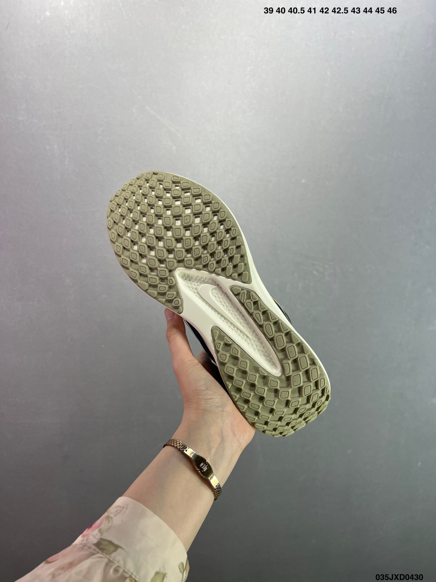 Nike Quest 6 Running Shoes: Breathable Mesh, Layered Design, Comfortable Cushioning 8 i1745947165592 1013 0 6
