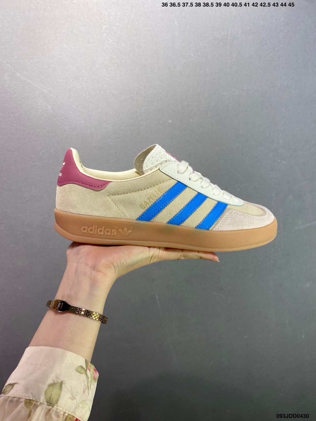 Adidas Gazelle Indoor Trainers: Retro Style, Low-Top, Versatile Sneakers
