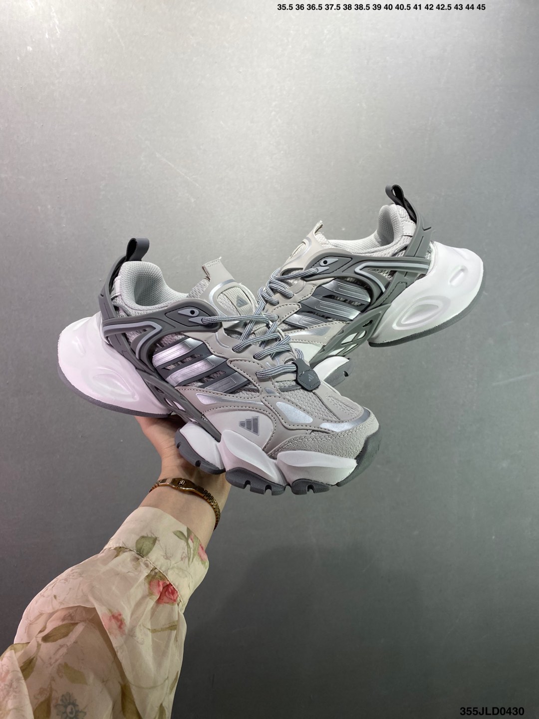 i1745947975327 913 0 7