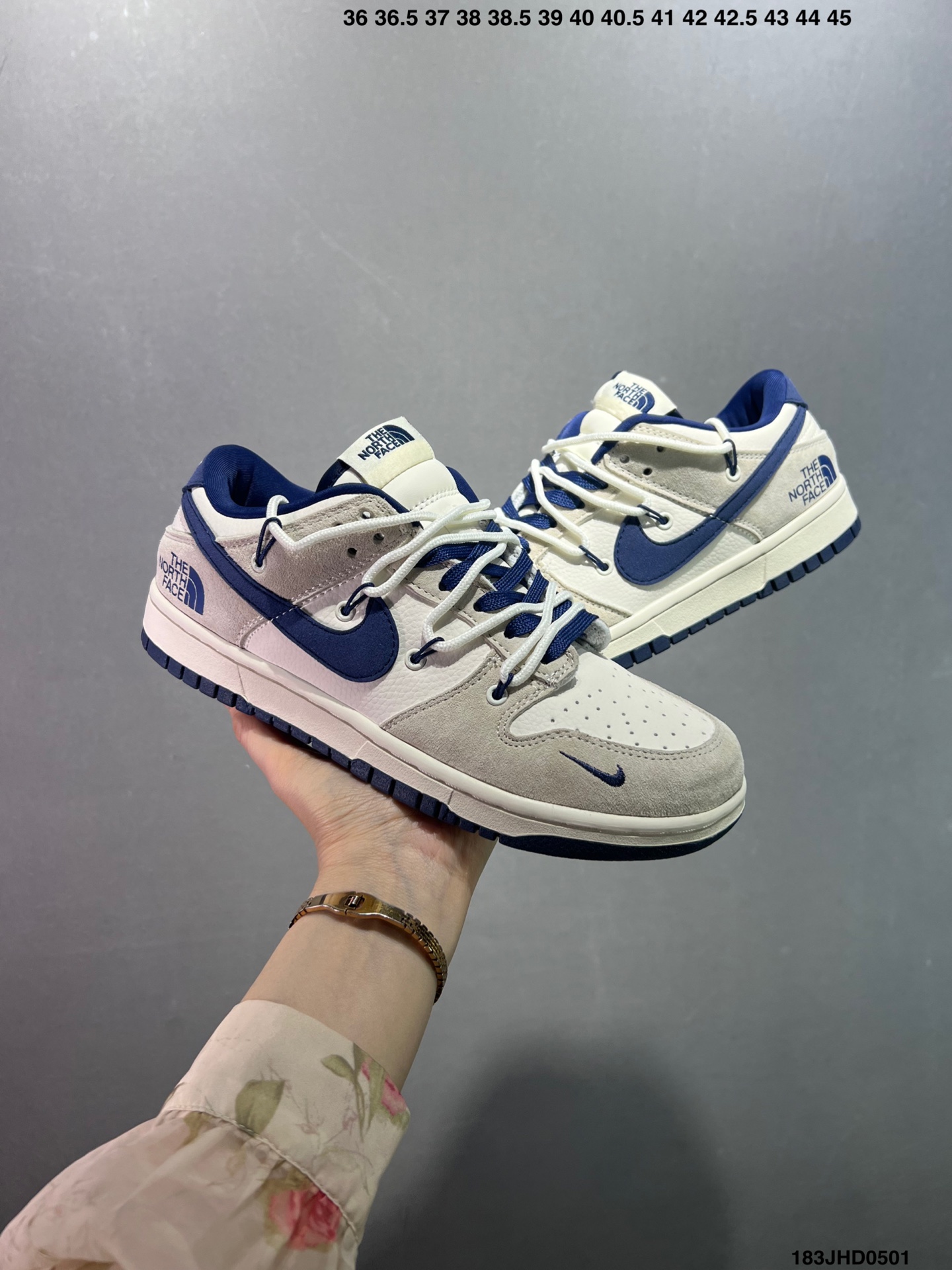 Nike SB Zoom Dunk Low White and Red Casual Skateboarding Shoes 5 i1746027939428 216 0 7