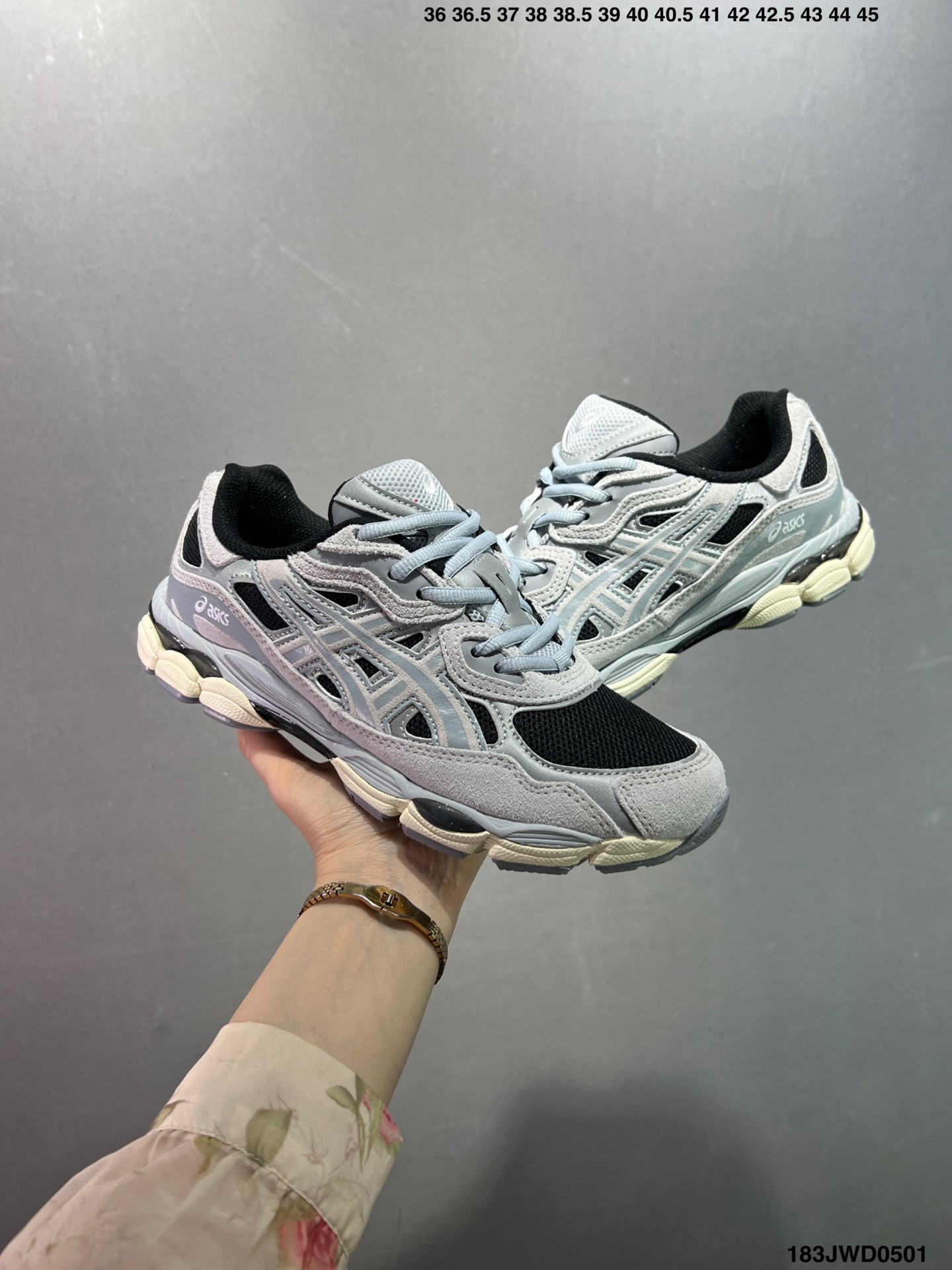 Asics Gel-NYC Retro Sneakers - Inspired by Classic 2000s Running Shoes 4 i1746030296038 4668 0 7