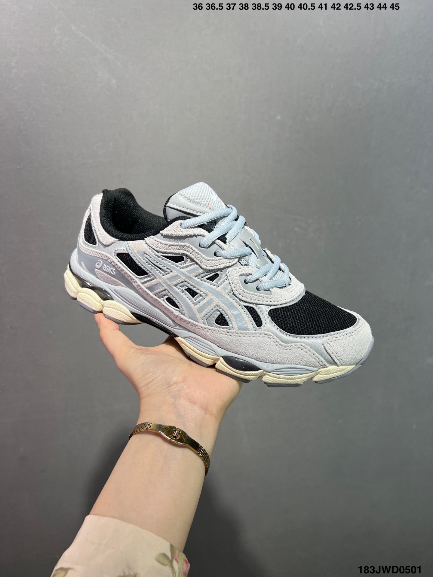 Asics Gel-NYC Retro Sneakers - Inspired by Classic 2000s Running Shoes 2 i1746030299084 4795 0 1