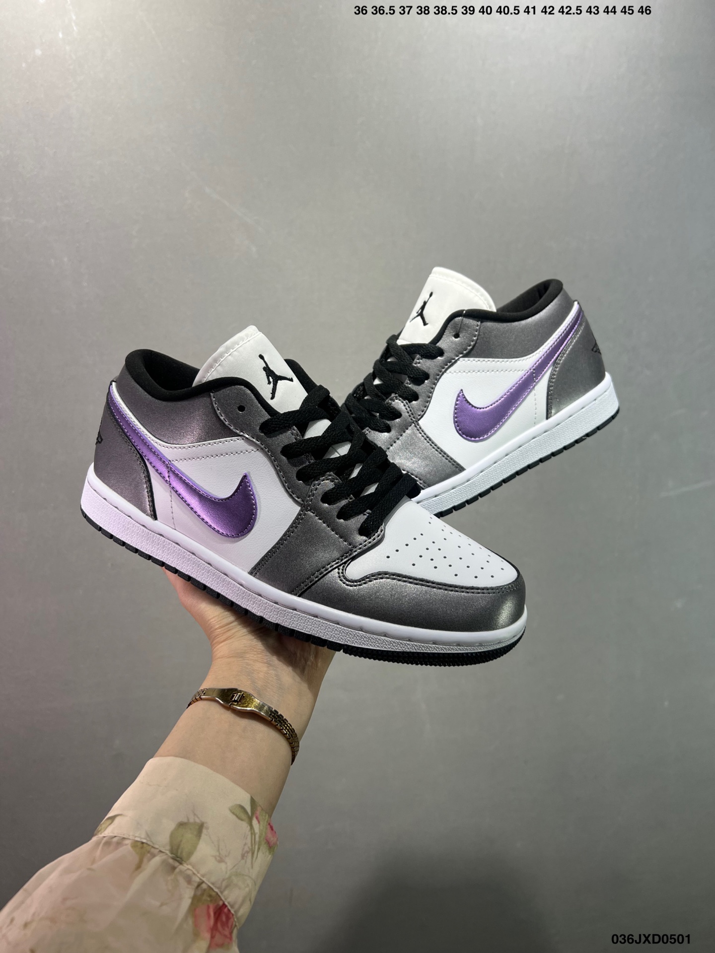 Air Jordan 1 Low Purple/Grey: Iconic Style, Unbeatable Comfort 9 i1746030784038 3123 0 7