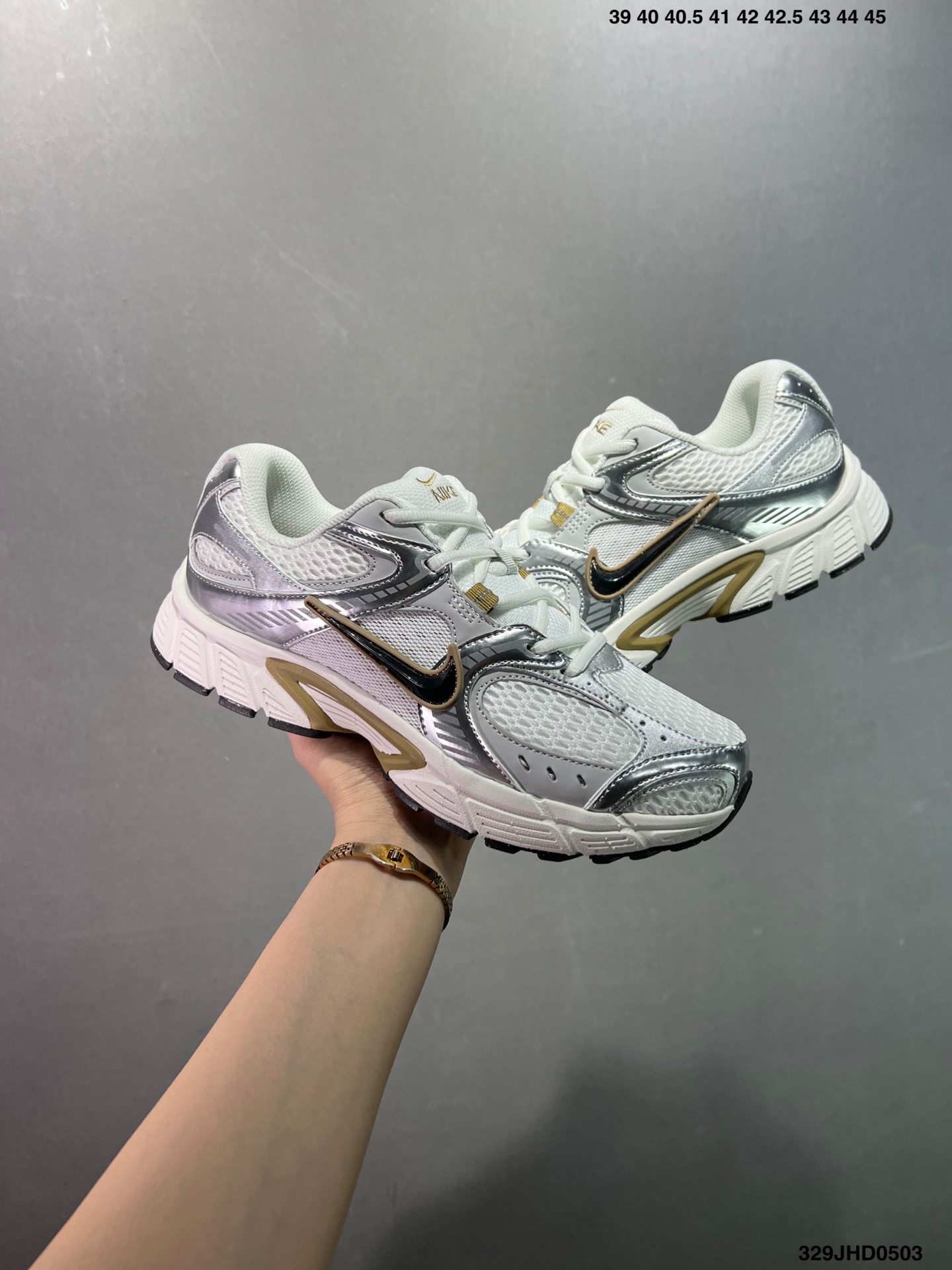 Nike V2K Run White/Silver Retro Y2K Style Running Shoes HQ7901-102 9 i1746201800104 2968 0 7