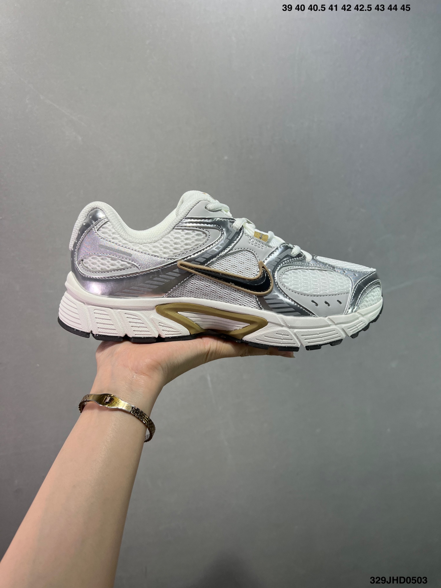 Nike V2K Run White/Silver Retro Y2K Style Running Shoes HQ7901-102 2 i1746201801910 1672 0 0
