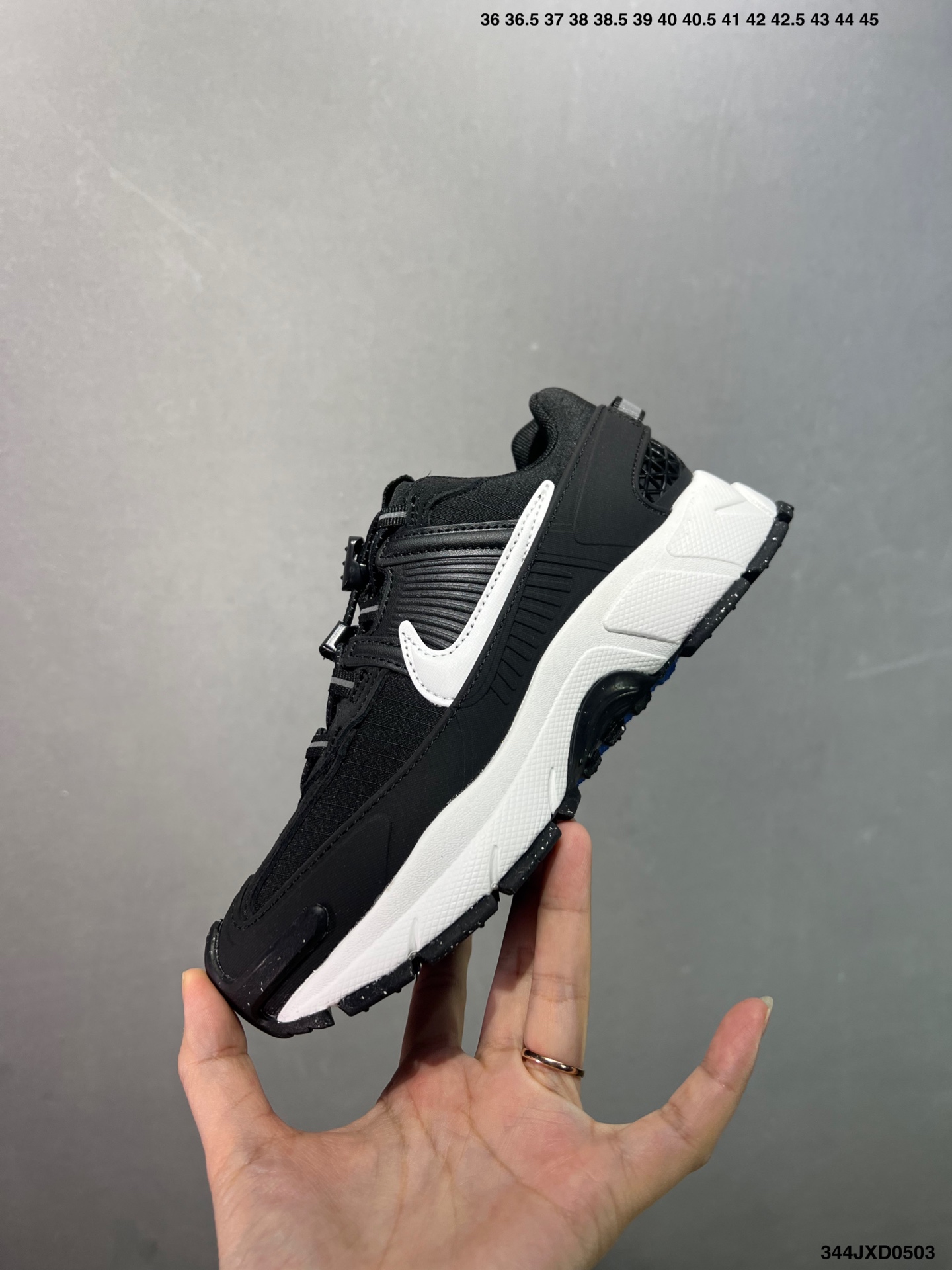 Nike Zoom Vomero 5 Roam Running Shoes Black White FV2295-400 4 i1746201908627 3053 0 2