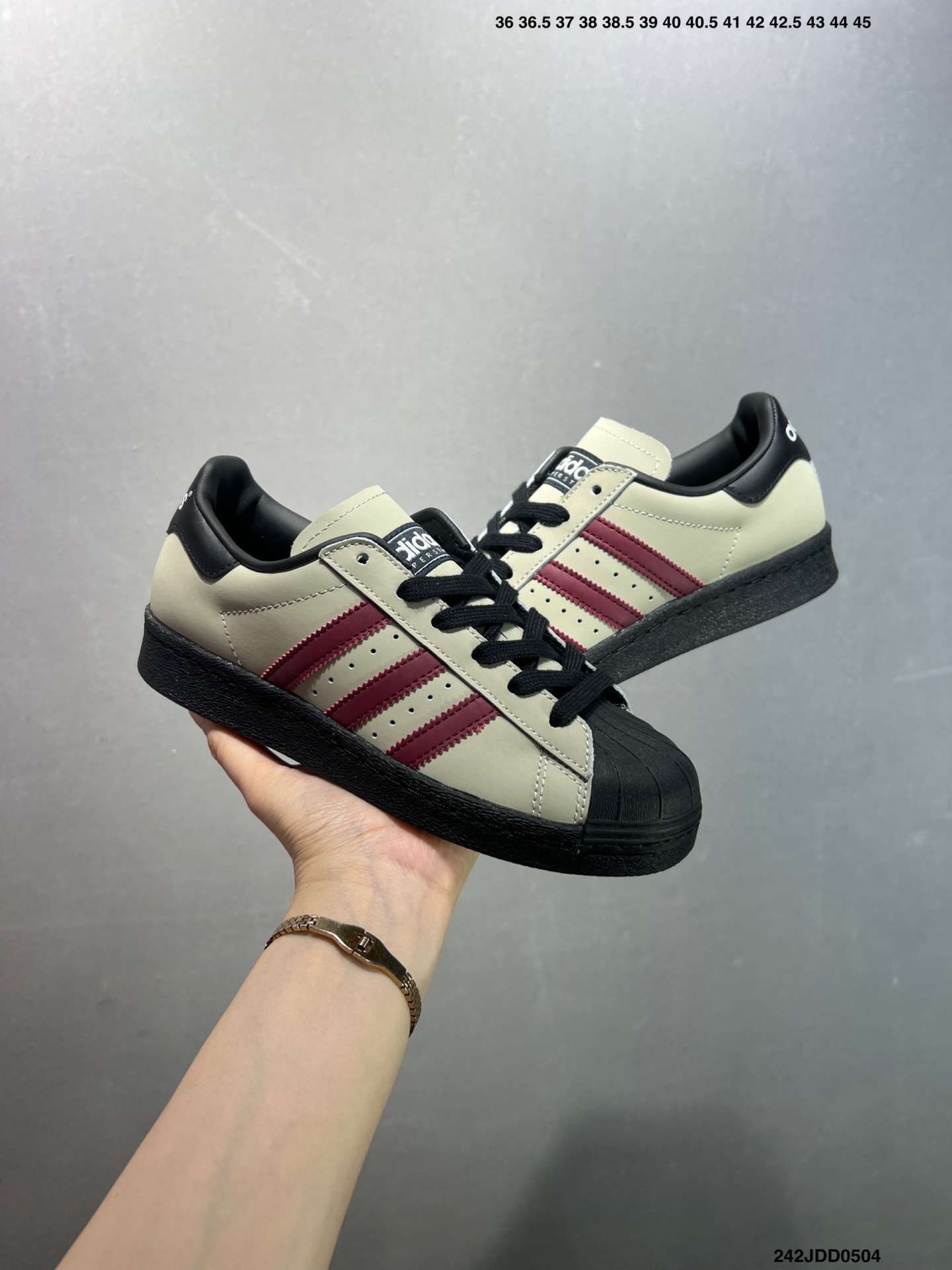 Adidas Originals Superstar 82 Beige Sneakers - Casual Style, Comfortable Fit 3 i1746285423623 5950 0 6