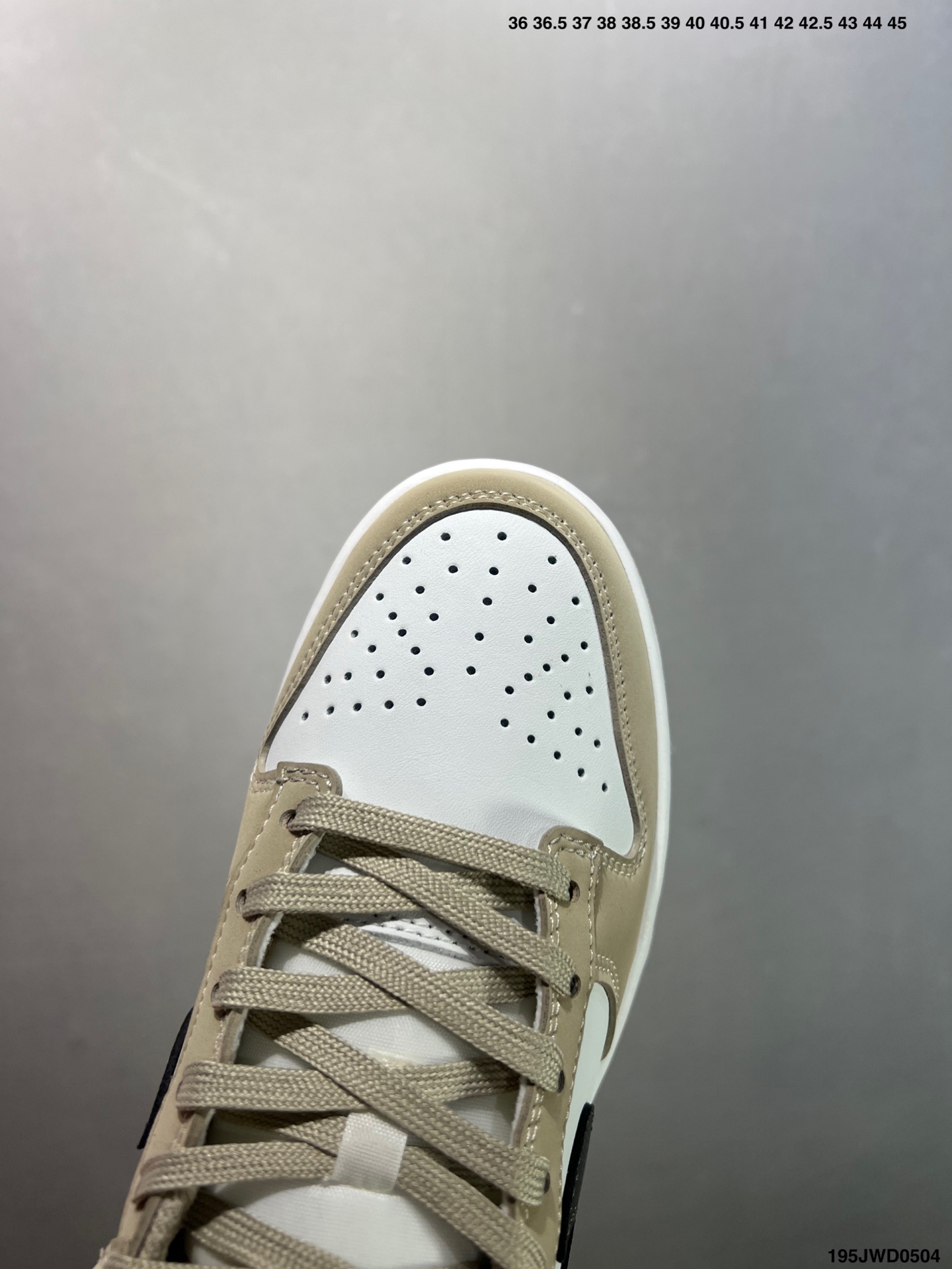 Nike Dunk SB Low HF3063-001: Enhanced Comfort & Street Style - Shop Now! 6 i1746286967925 9565 0 4