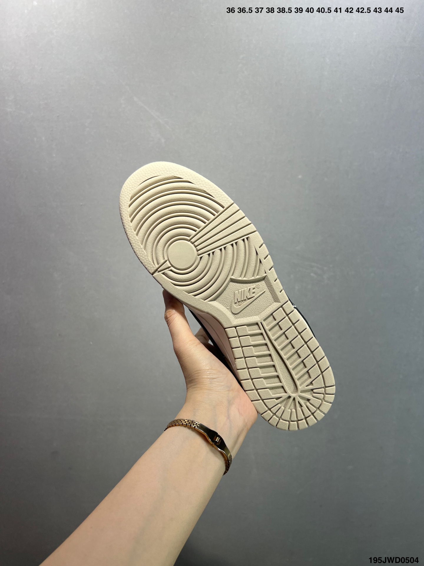 Nike Dunk SB Low HF3063-001: Enhanced Comfort & Street Style - Shop Now! 8 i1746286967954 9932 0 6