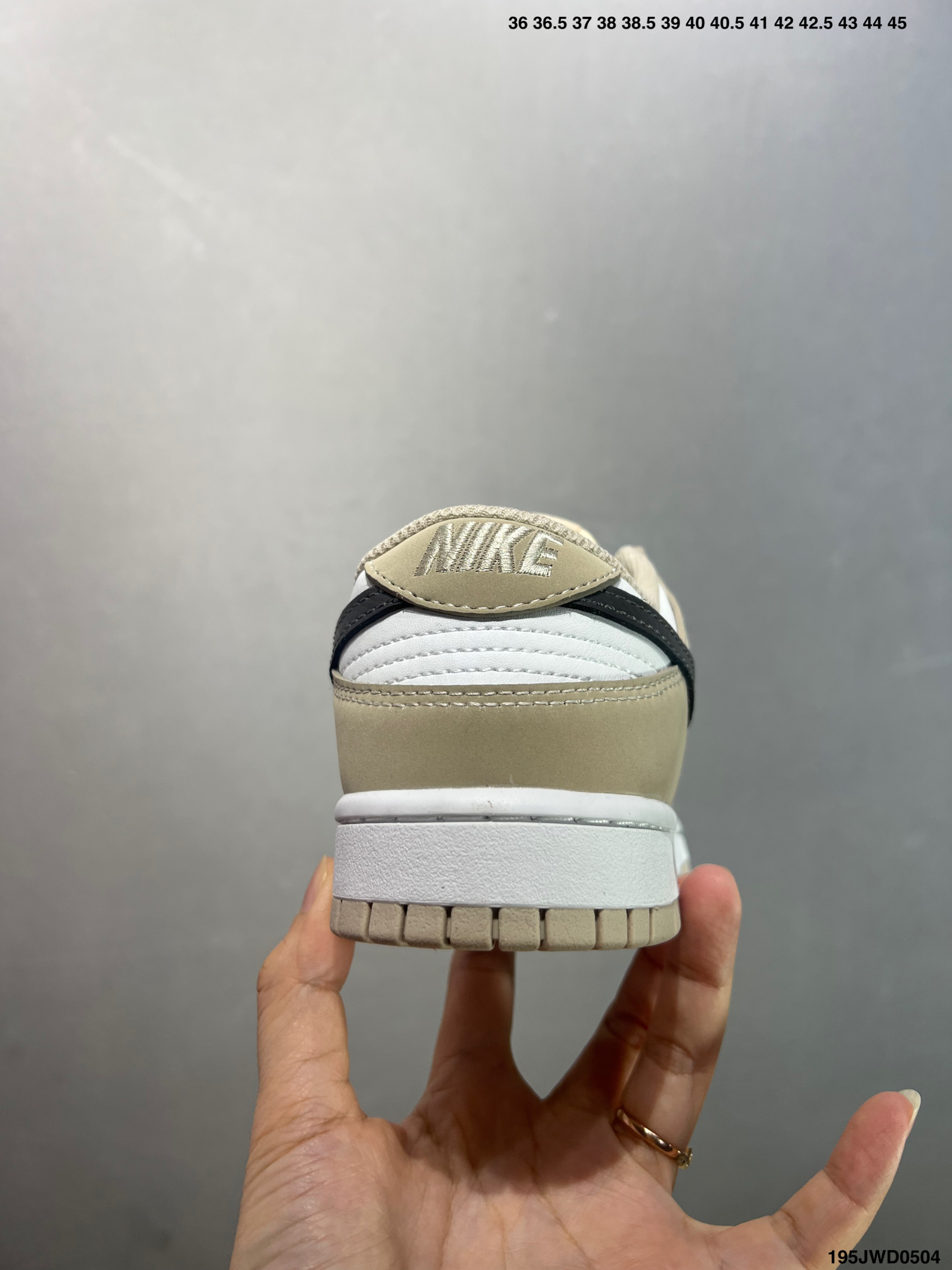 Nike Dunk SB Low HF3063-001: Enhanced Comfort & Street Style - Shop Now! 5 i1746286969783 5478 0 3