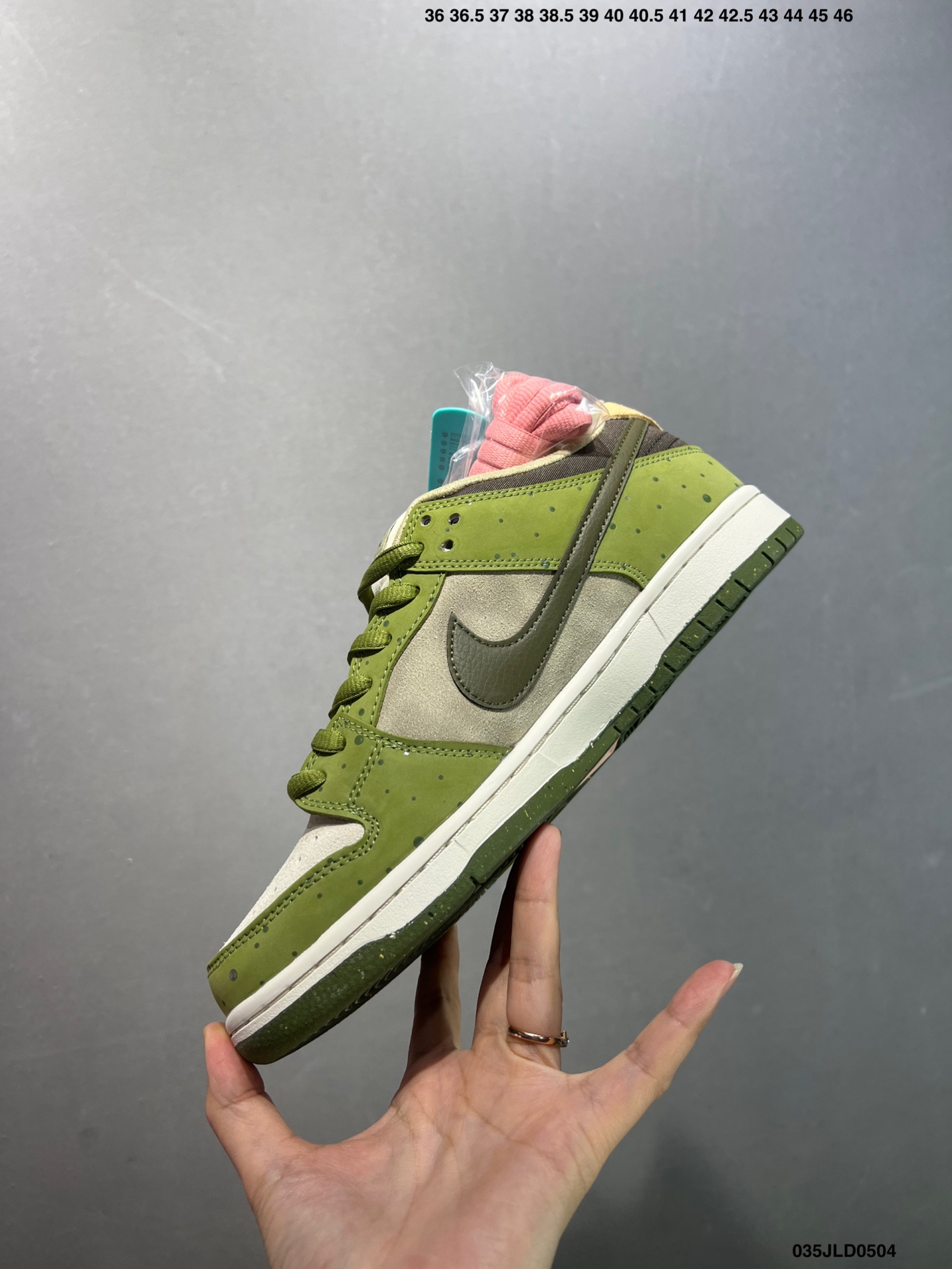 Nike SB Dunk Low Retro Skateboarding Shoes HF8022-300 4 i1746288342869 8068 0 2