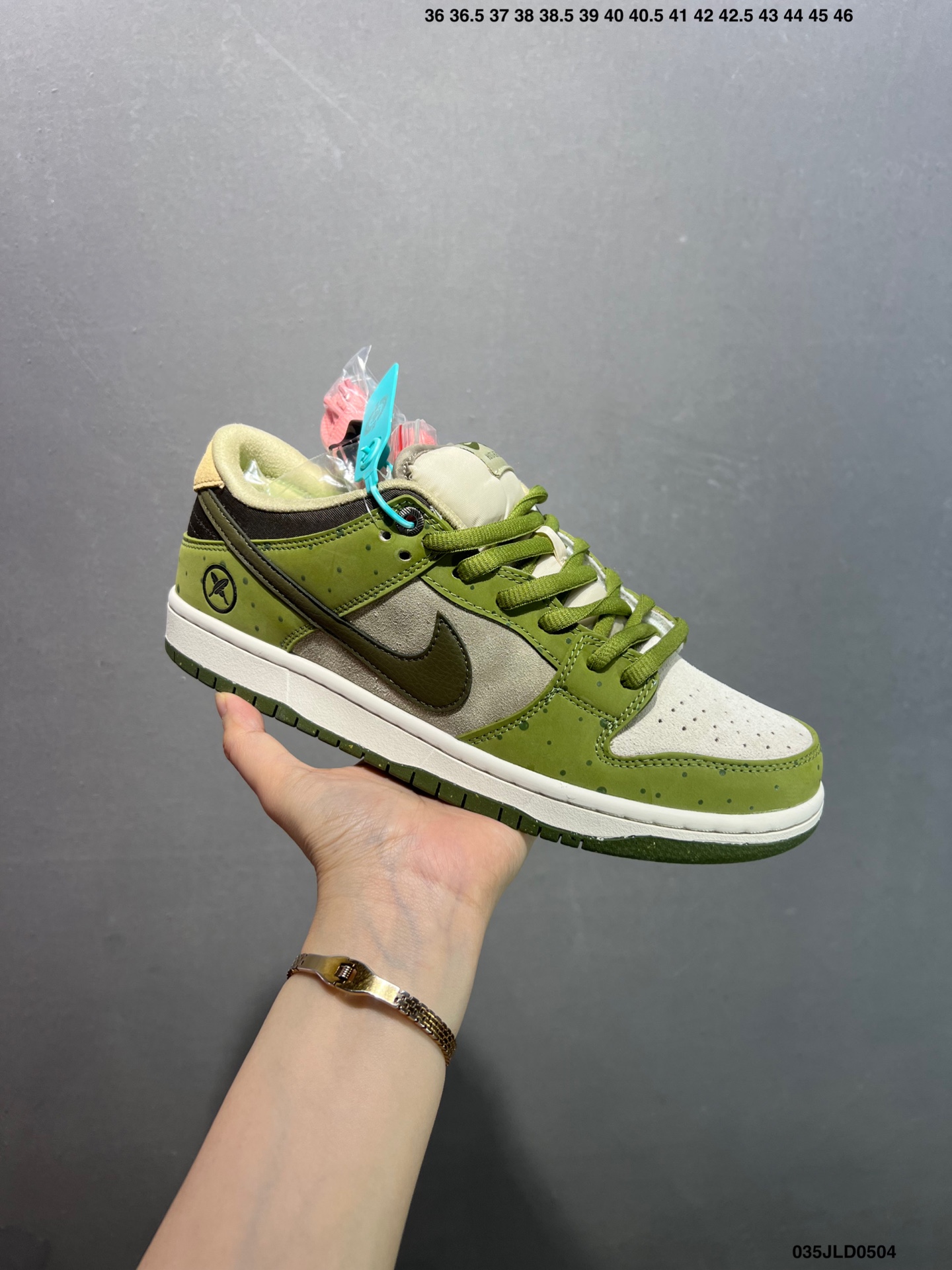 Nike SB Dunk Low Retro Skateboarding Shoes HF8022-300 3 i1746288342907 4221 0 1